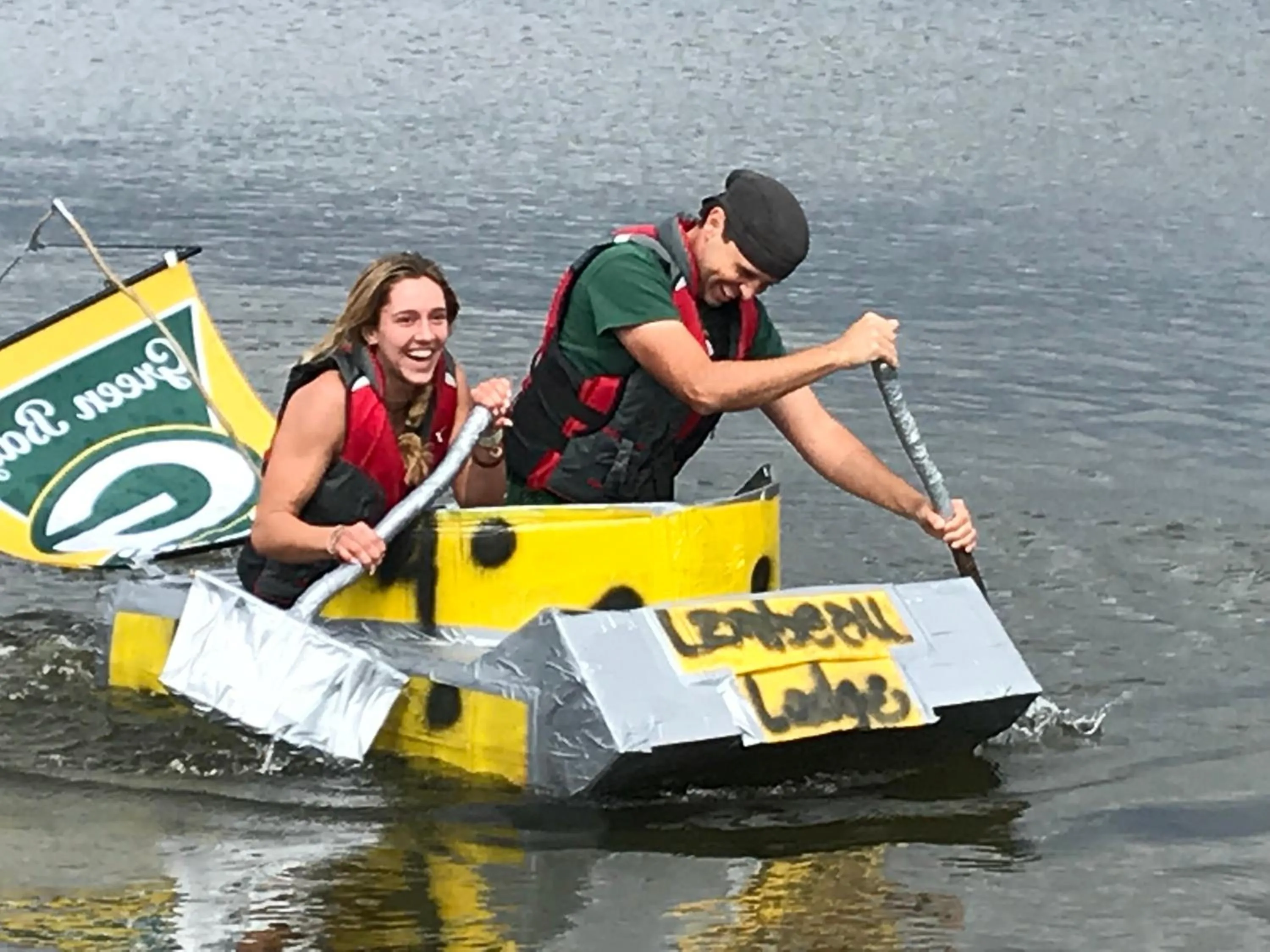 Lake Louise Lodge, Alaska