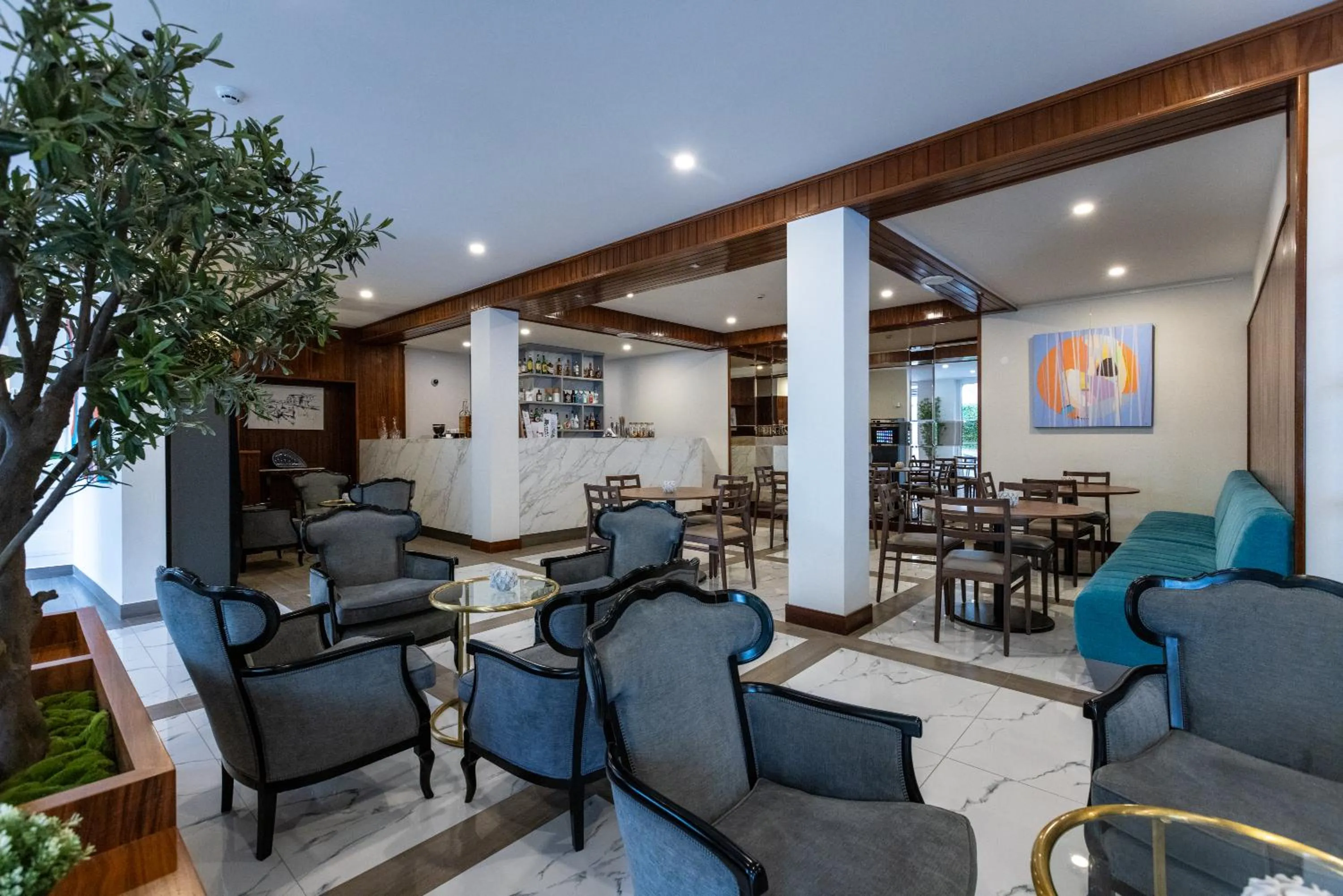 Lounge or bar in Hotel Afonso V & SPA