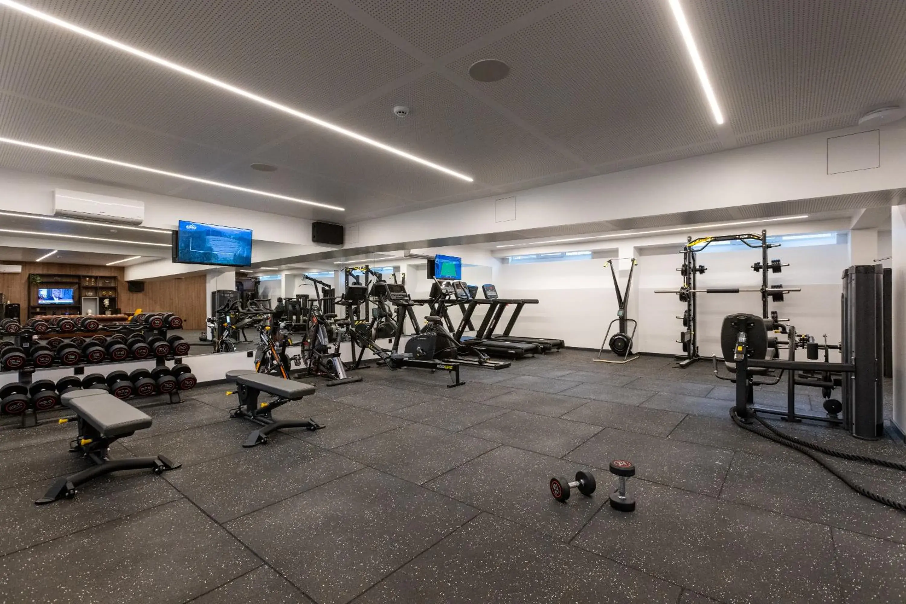 Fitness centre/facilities in Hotel Afonso V & SPA Fitness centre/facilities in Hotel Afonso V & SPA