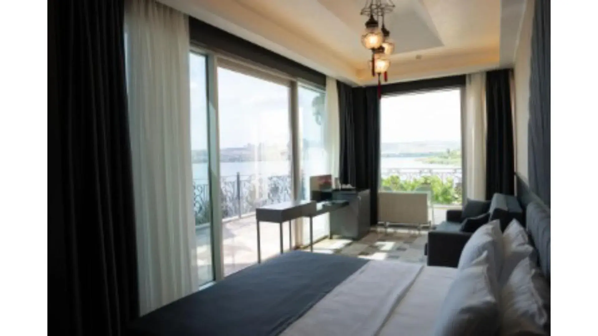 Deluxe Double Room with Balcony in Kronos Hotel Deluxe Double Room with Balcony in Kronos Hotel