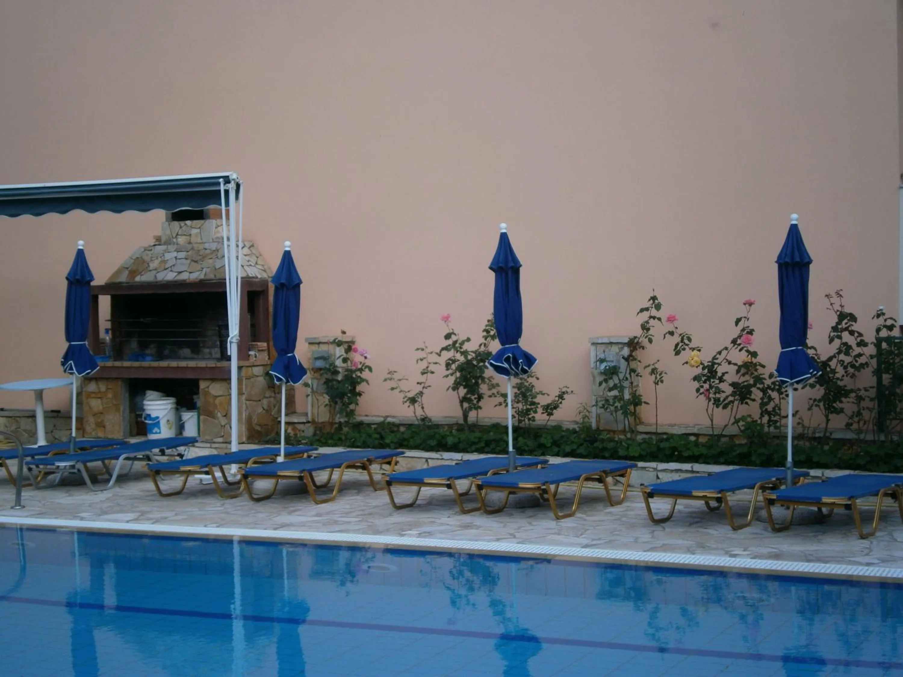 BBQ facilities in Petros Studios