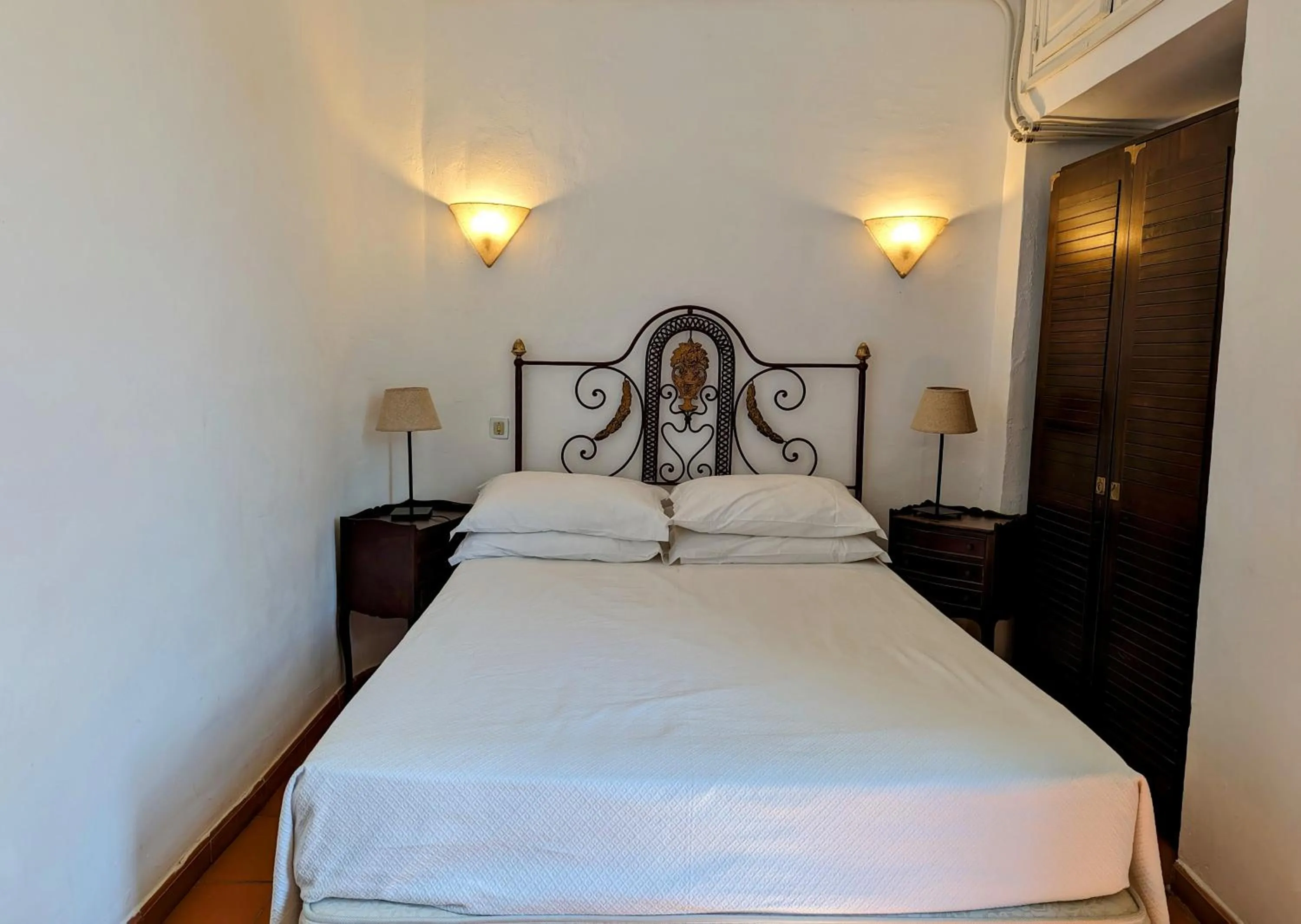 Bedroom, Bed in Hotel Solar de Monfalim