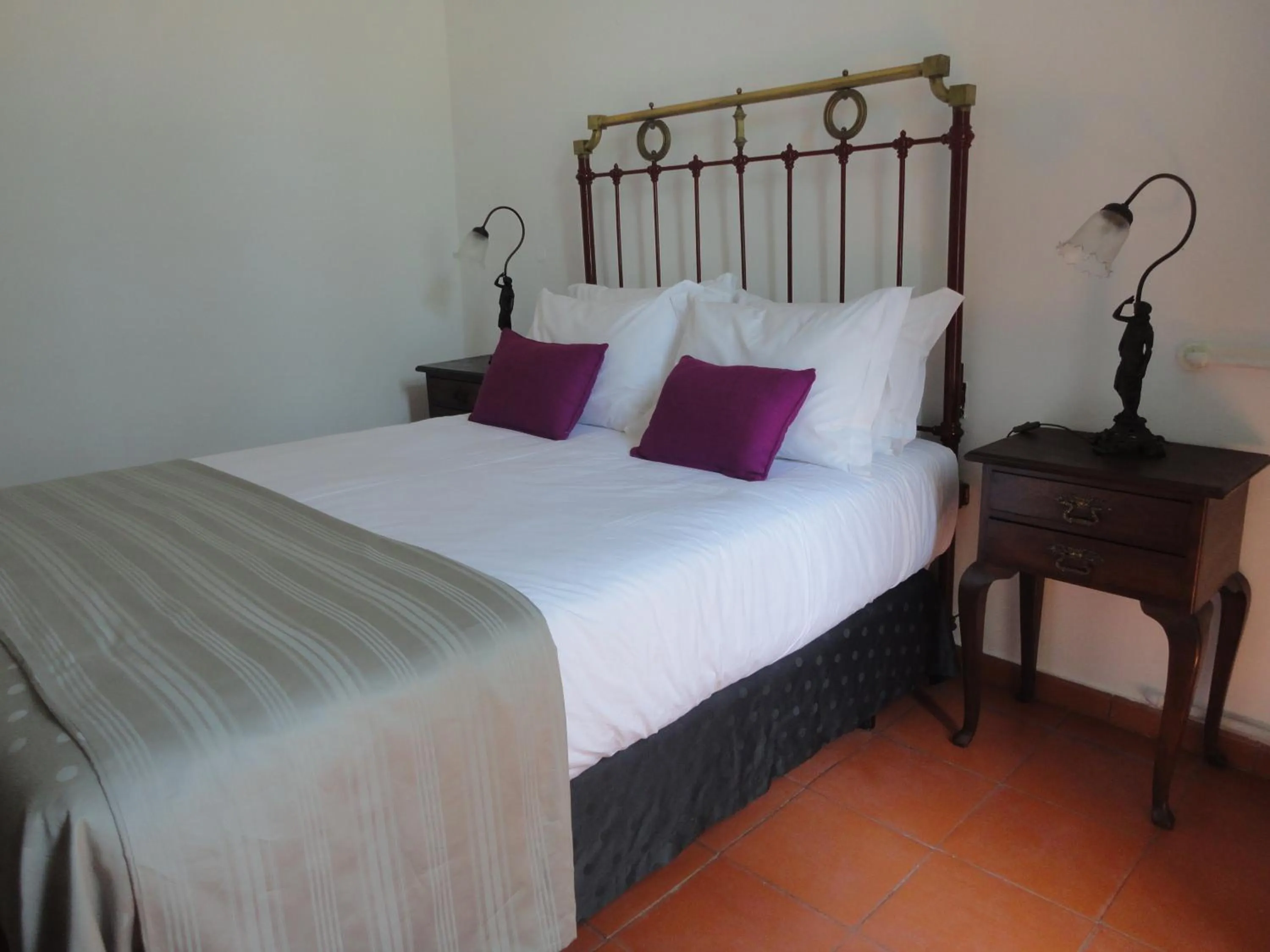 Bedroom, Bed in Hotel Solar de Monfalim