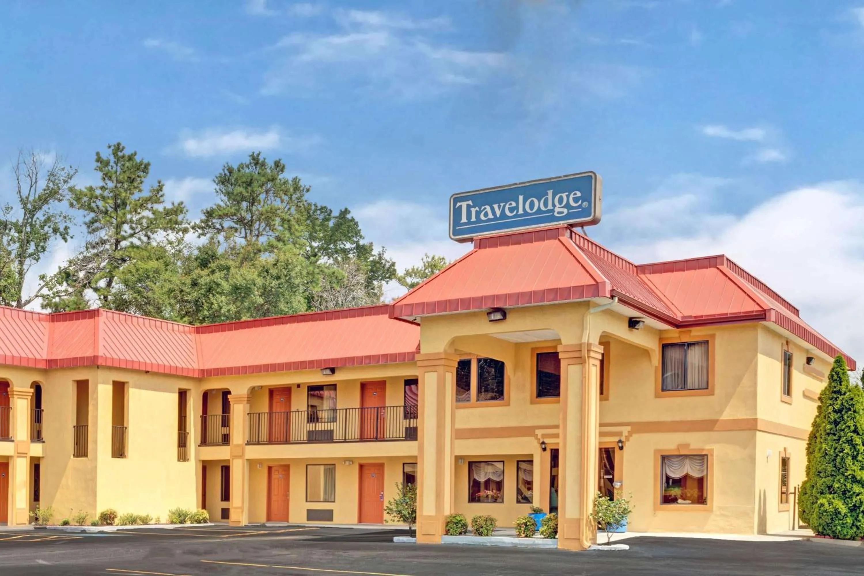 Property building in Travelodge by Wyndham Forest Park Atlanta South