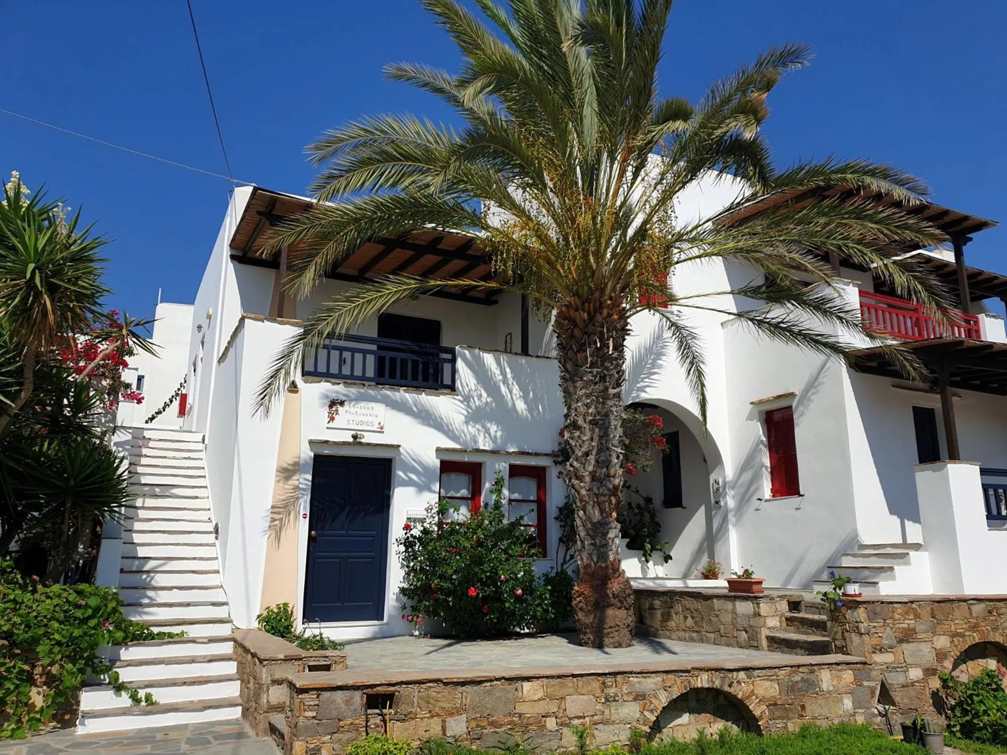 Property building in Elisso's Philoxenia