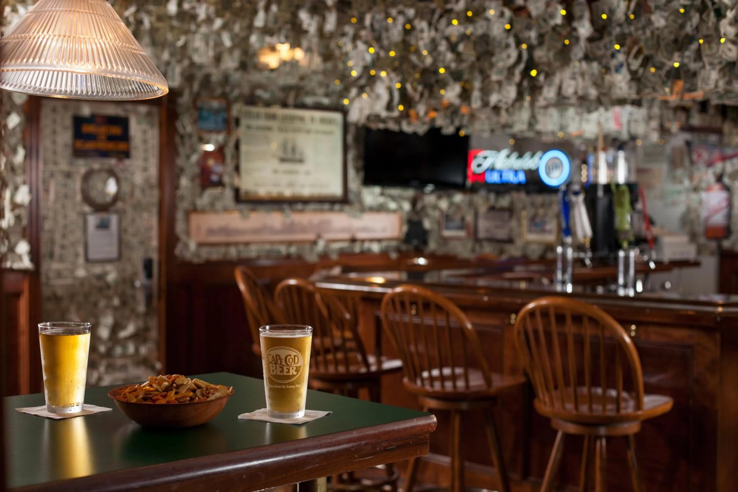 Lounge or bar in Bayside Resort Hotel