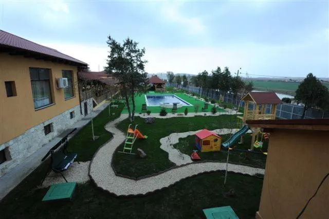 BBQ facilities in Hotel Mondial - Baia