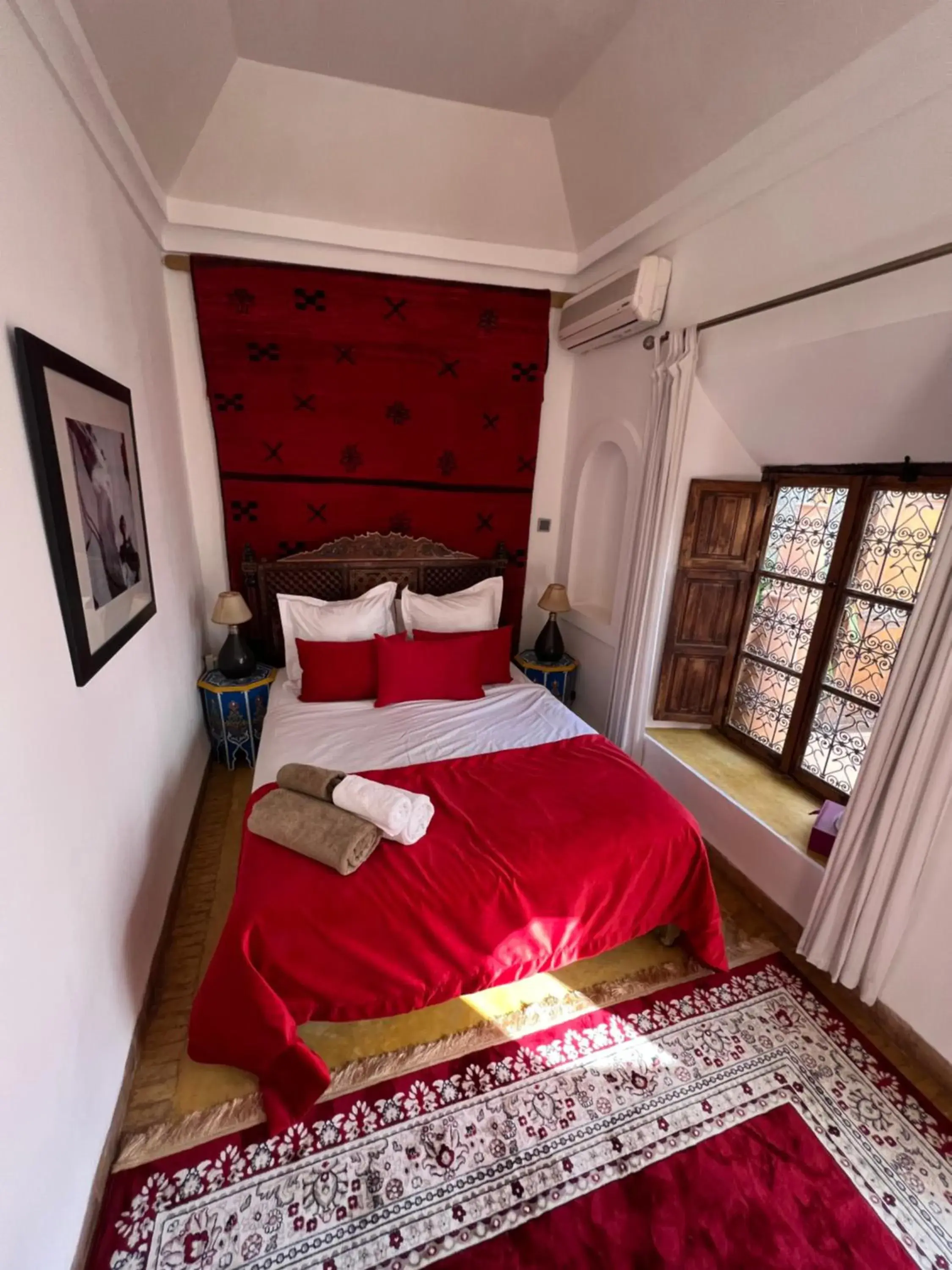 La Bahia Double Room in Riad Villa El Arsa La Bahia Double Room in Riad Villa El Arsa