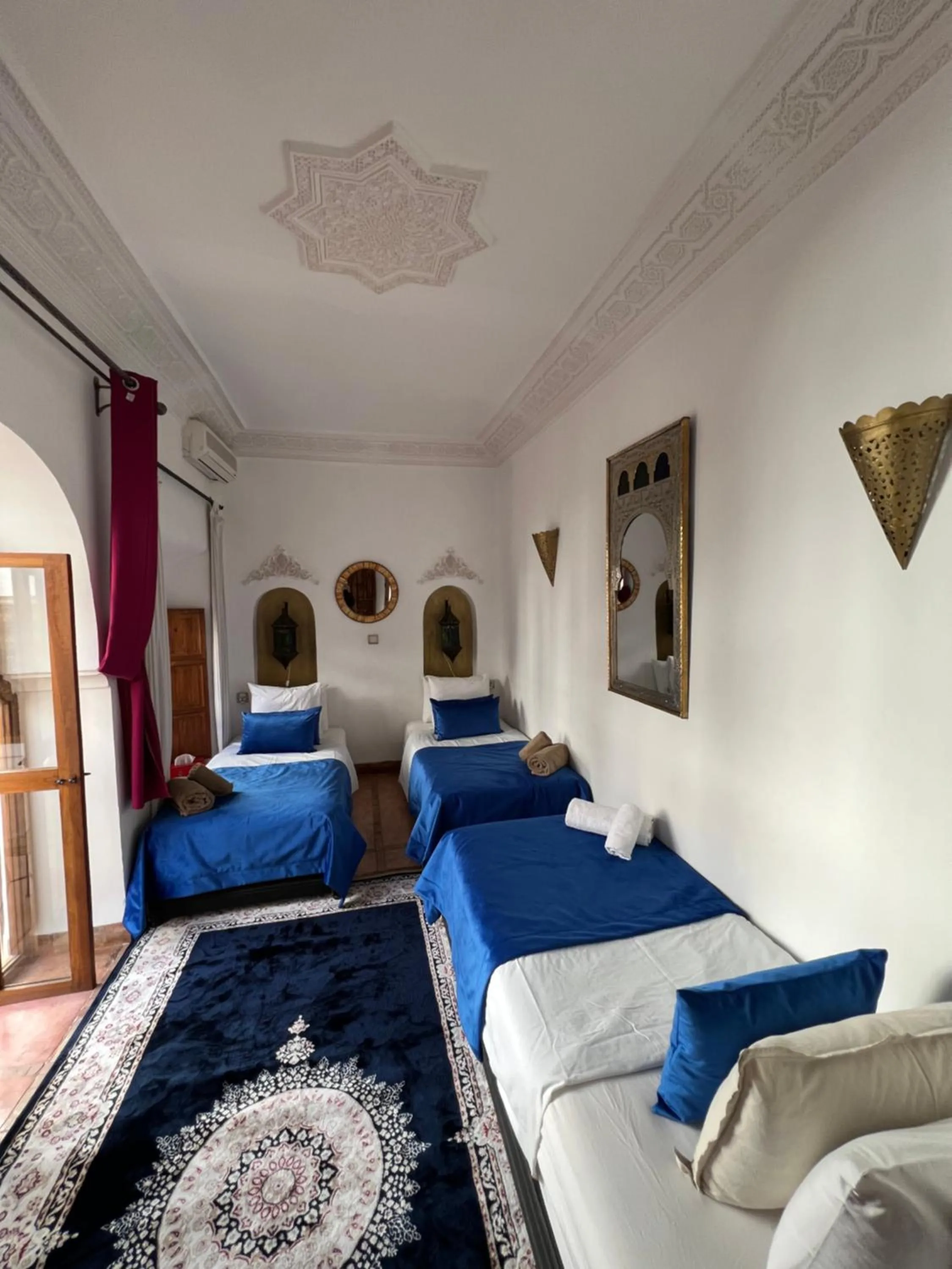Photo of the whole room, Bed in Riad Villa El Arsa