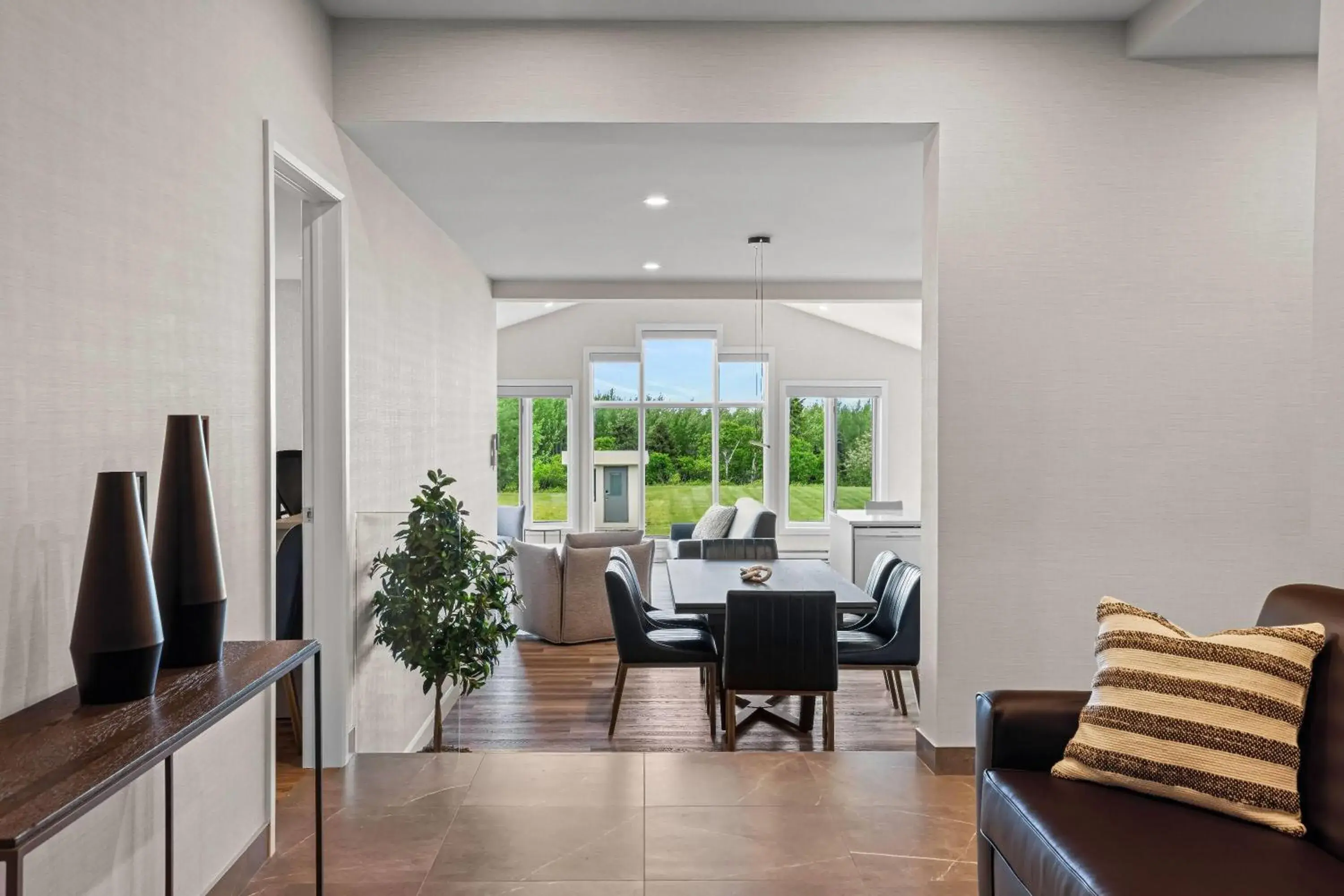 Loft with One King Bed, Two Queen Beds, and Two Sofa Beds - Non-Smoking in Days Inn by Wyndham Riviere-Du-Loup Loft with One King Bed, Two Queen Beds, and Two Sofa Beds - Non-Smoking in Days Inn by Wyndham Riviere-Du-Loup