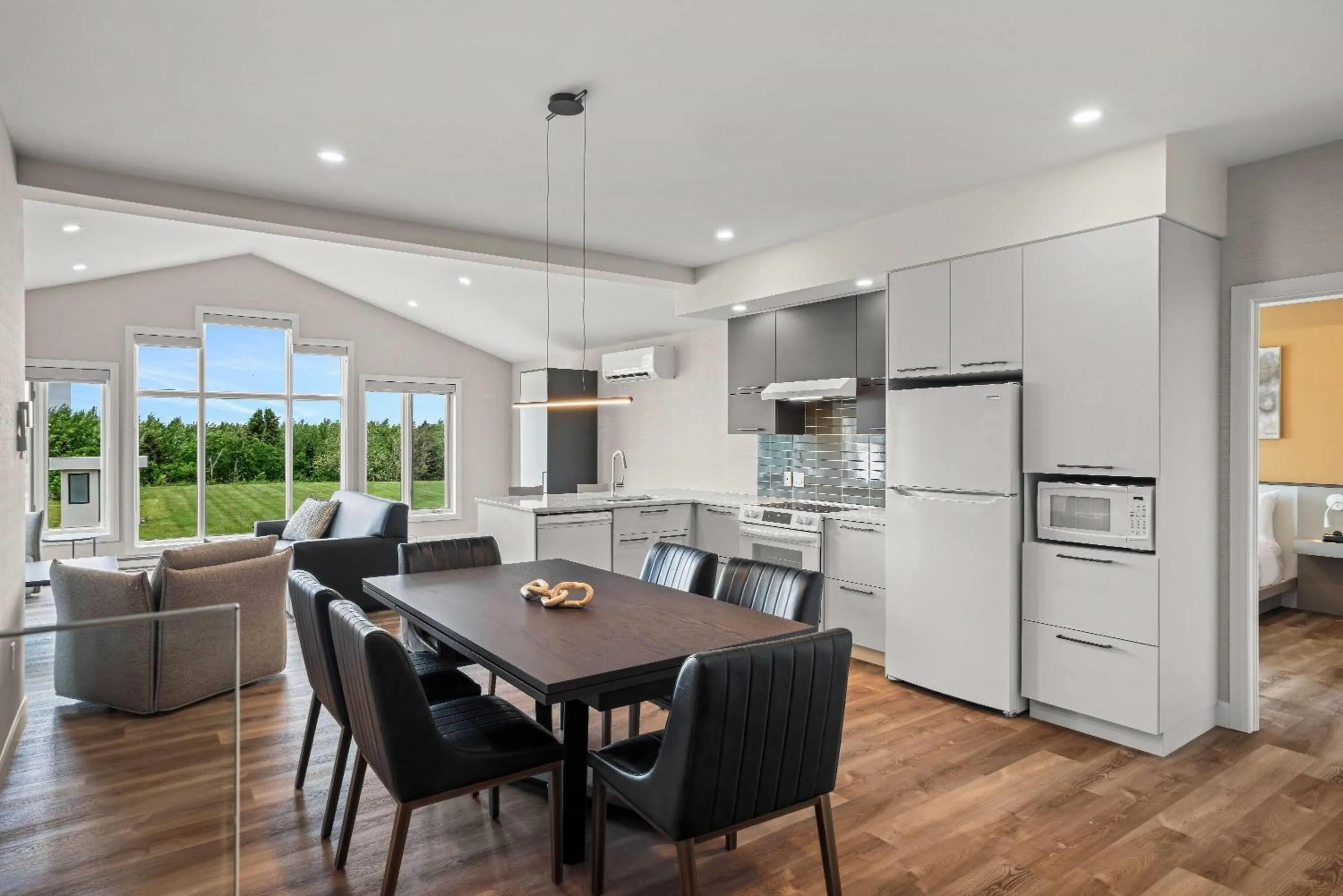 Photo of the whole room in Days Inn by Wyndham Riviere-Du-Loup