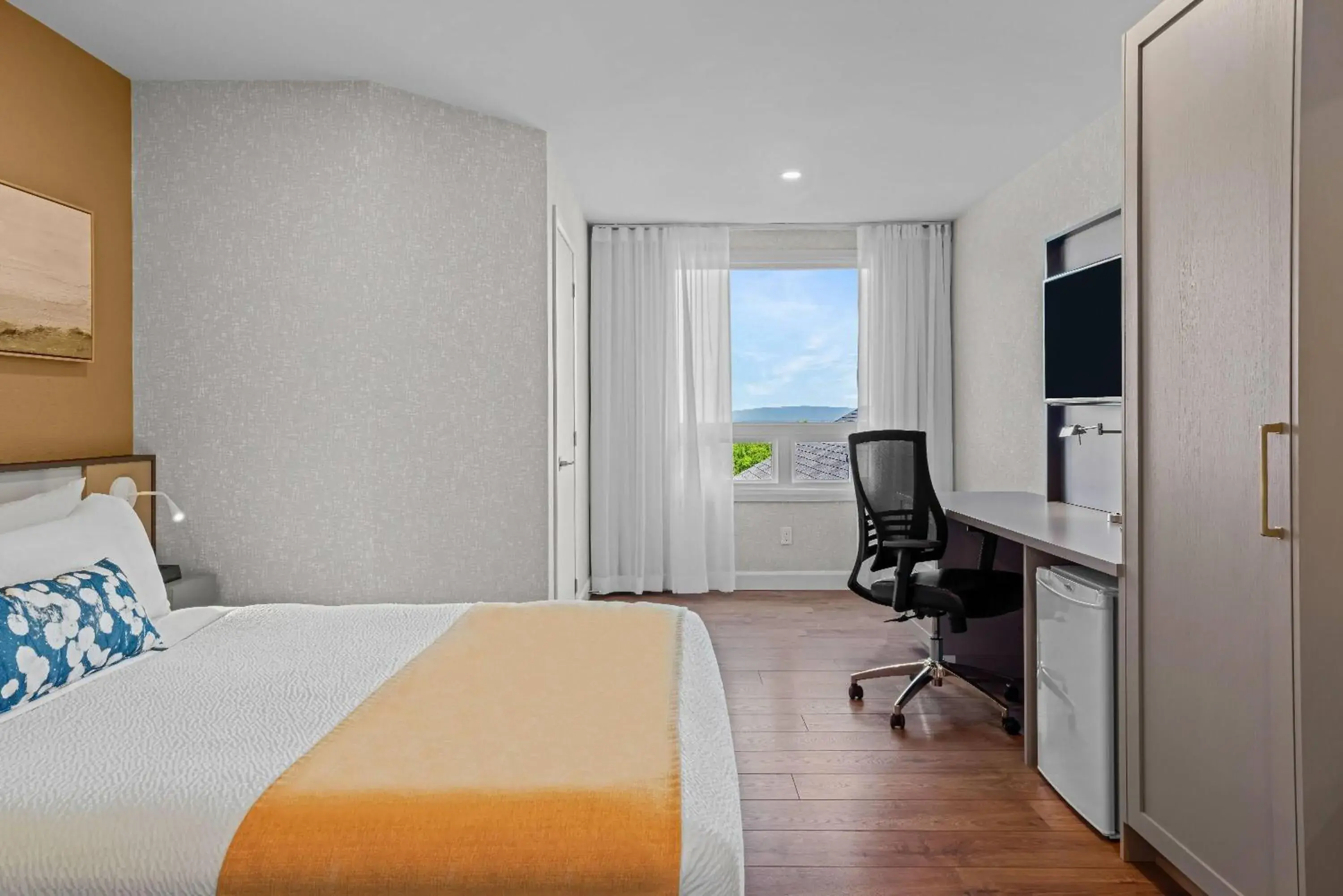 Bed in Days Inn by Wyndham Riviere-Du-Loup Bed in Days Inn by Wyndham Riviere-Du-Loup