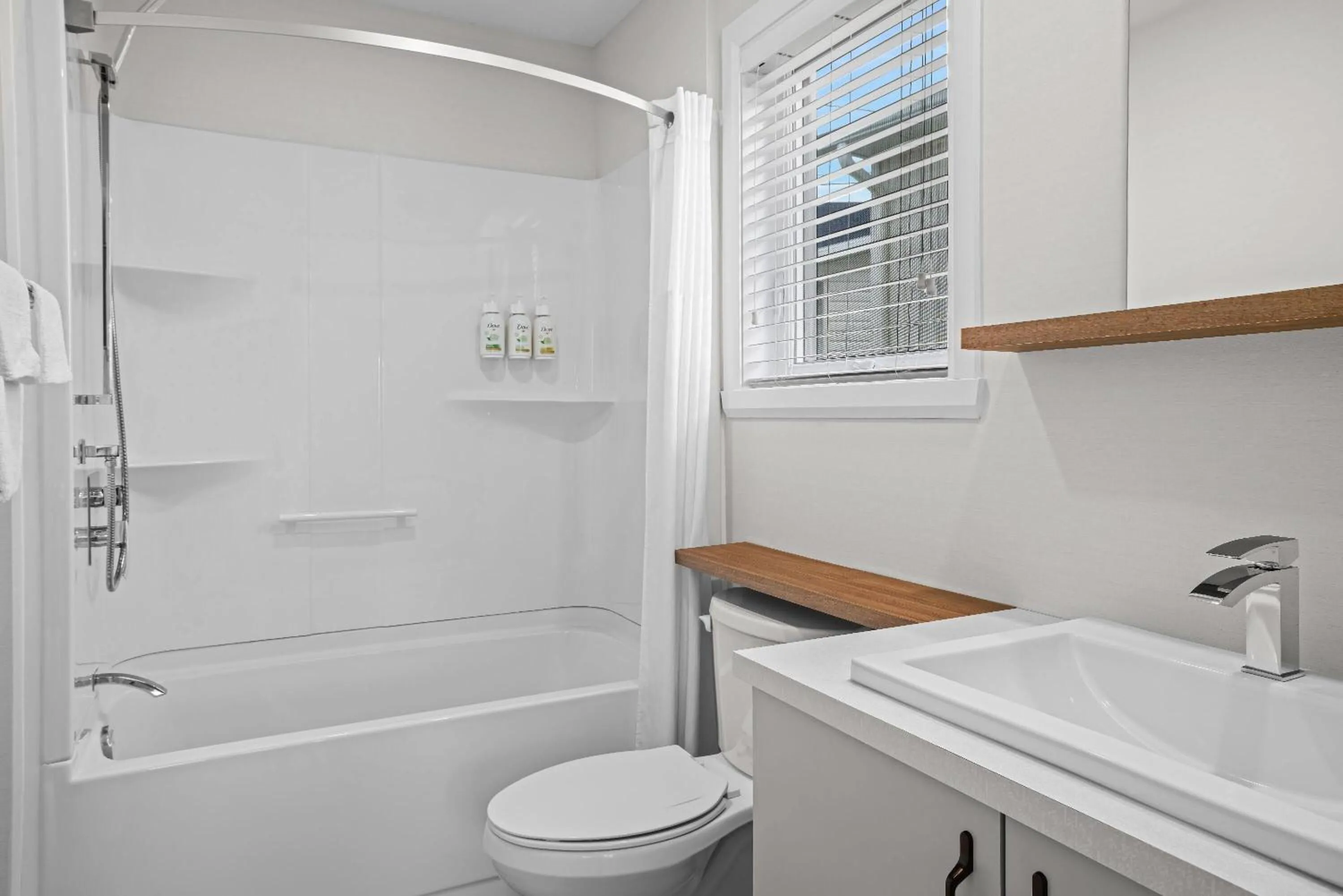 Bathroom in Days Inn by Wyndham Riviere-Du-Loup