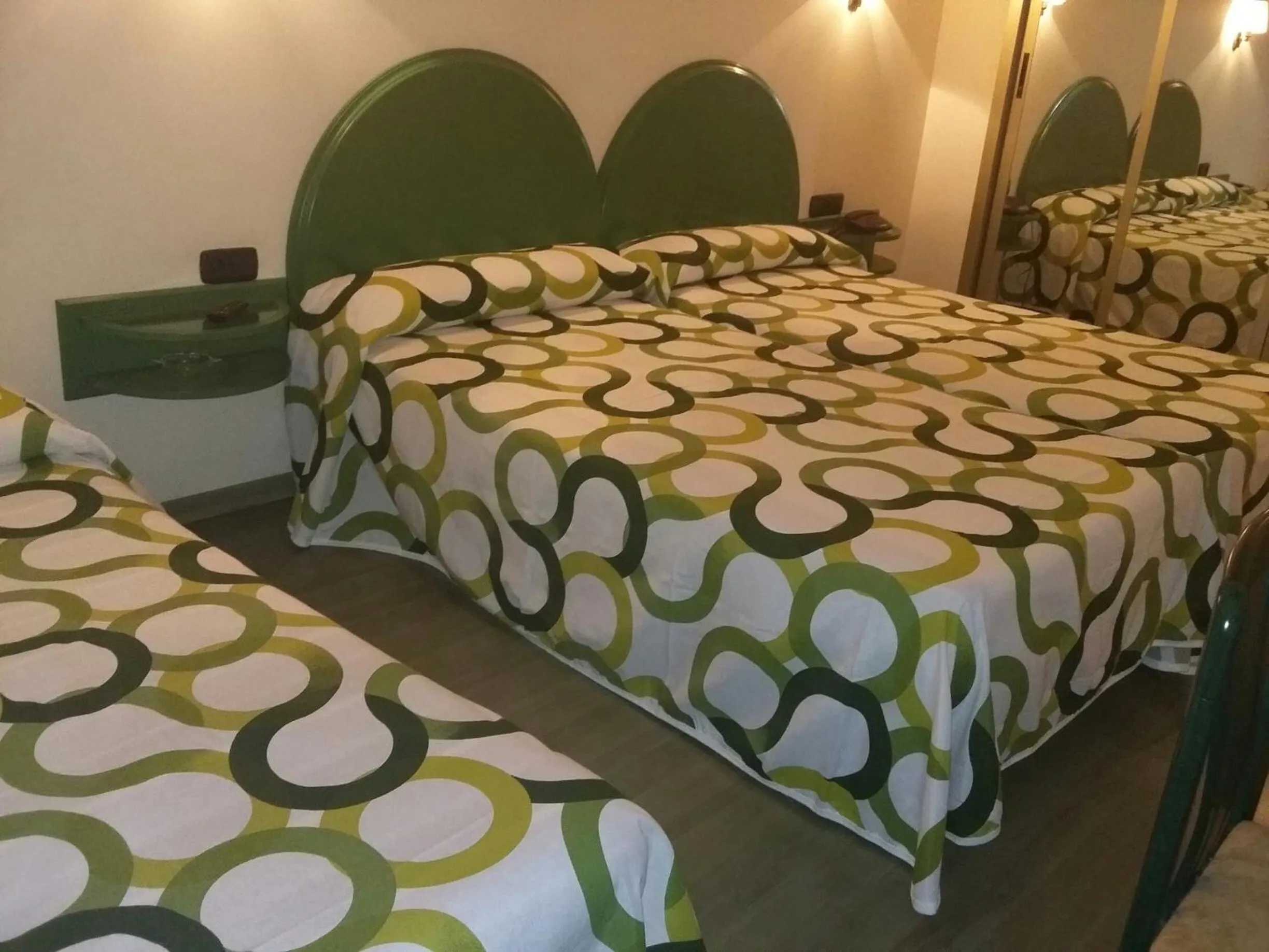 Photo of the whole room, Bed in Hotel VillaPaloma
