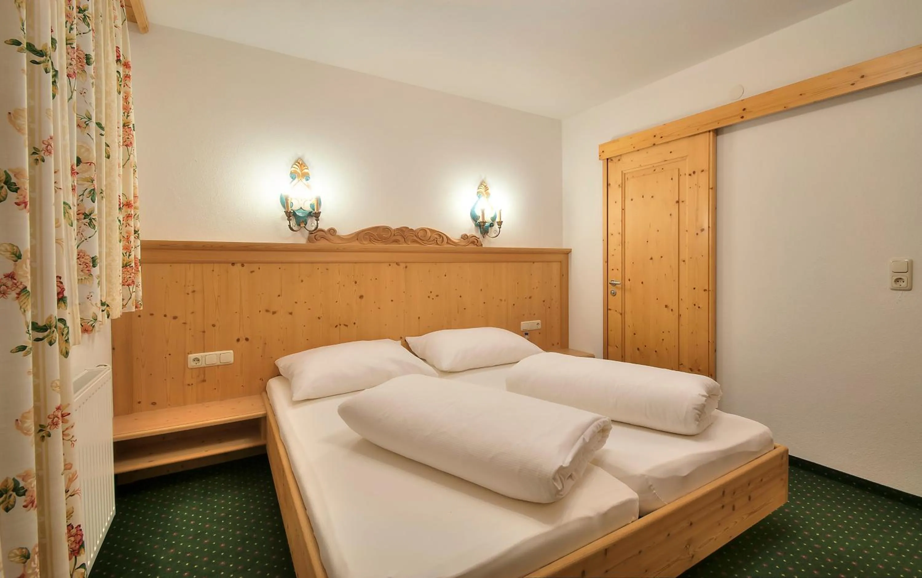 Bed in Apart Ehart