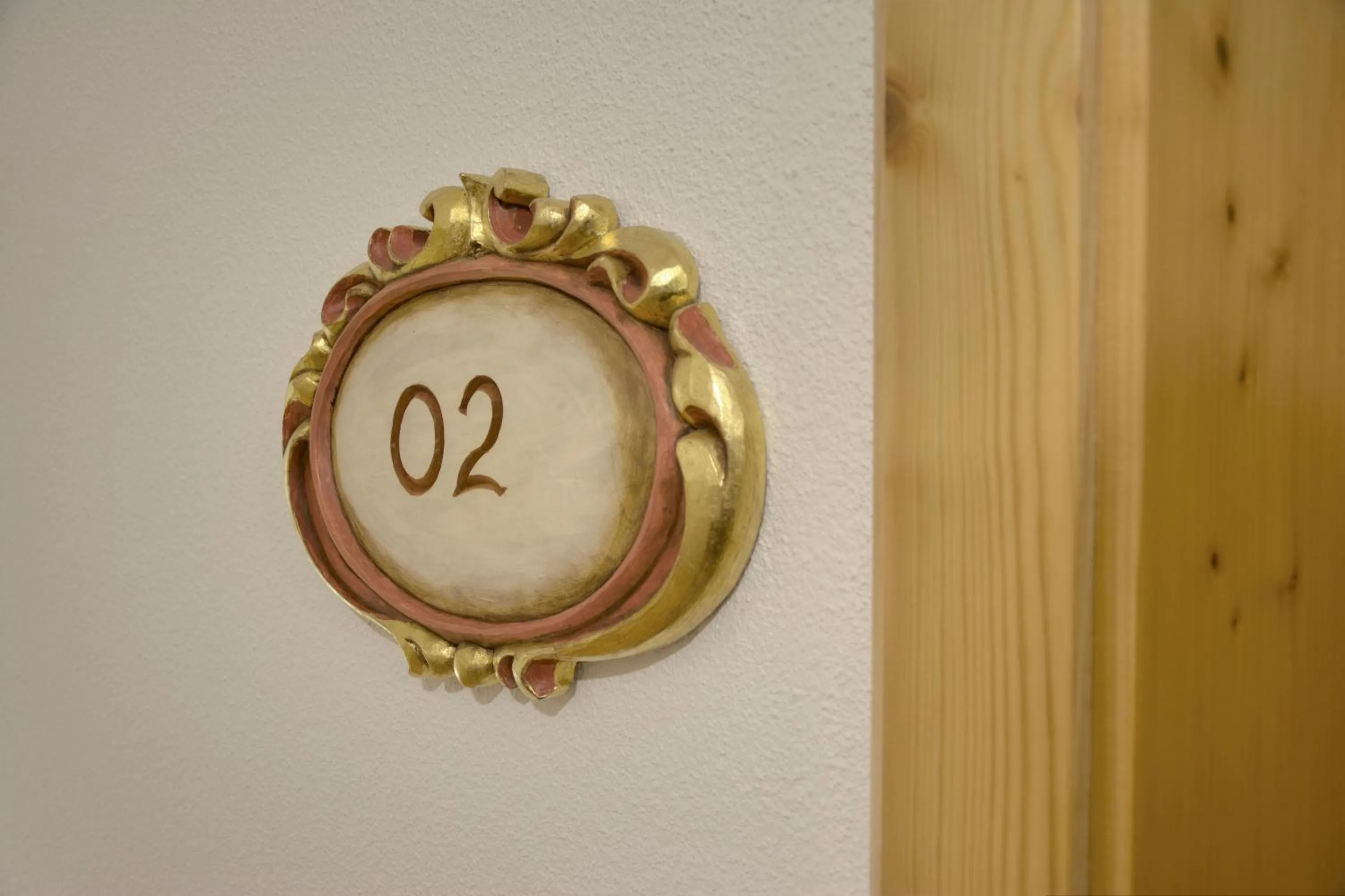 Decorative detail in Apart Ehart