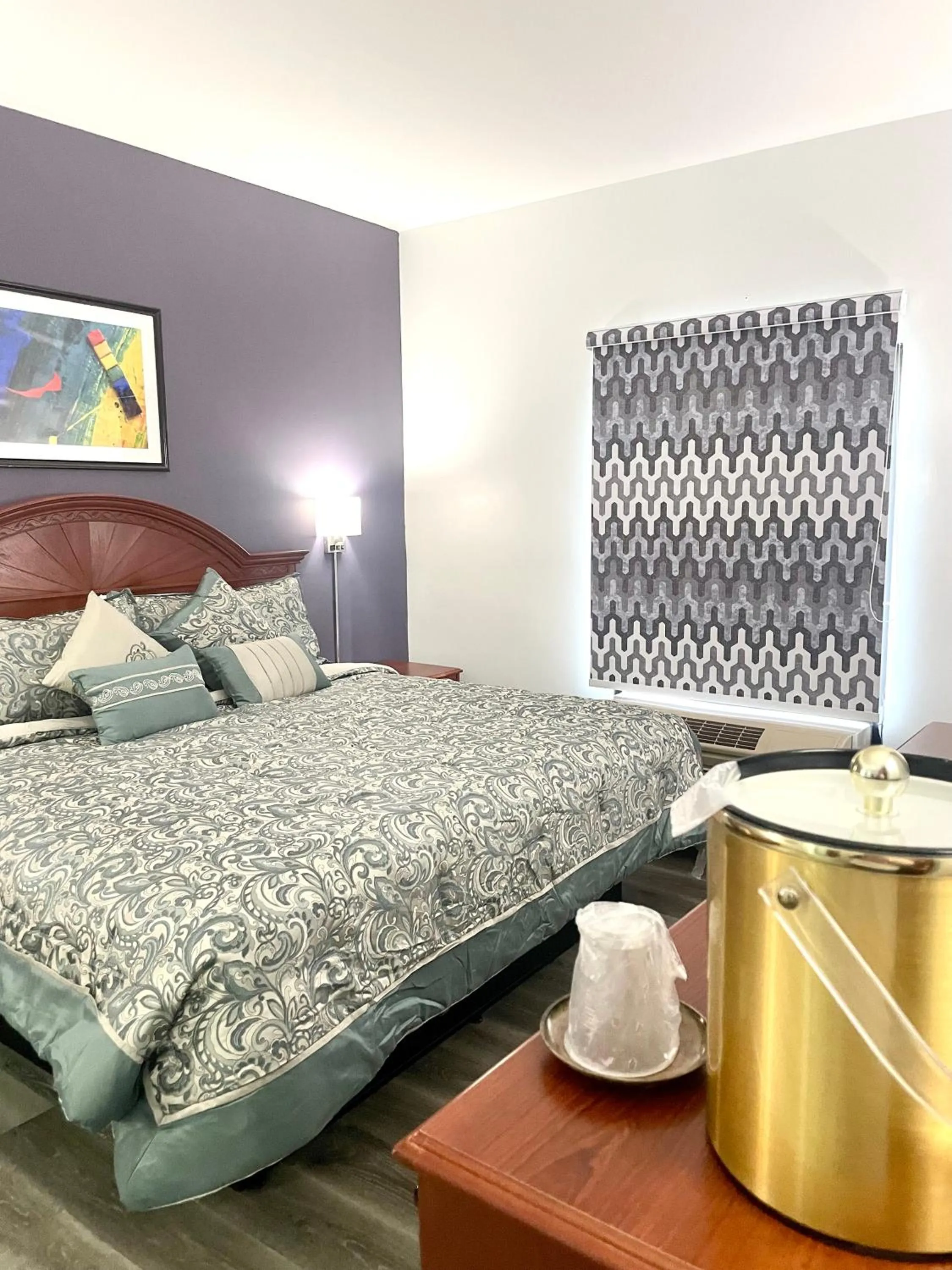 Bed in Grand Vista Hotel & Suites