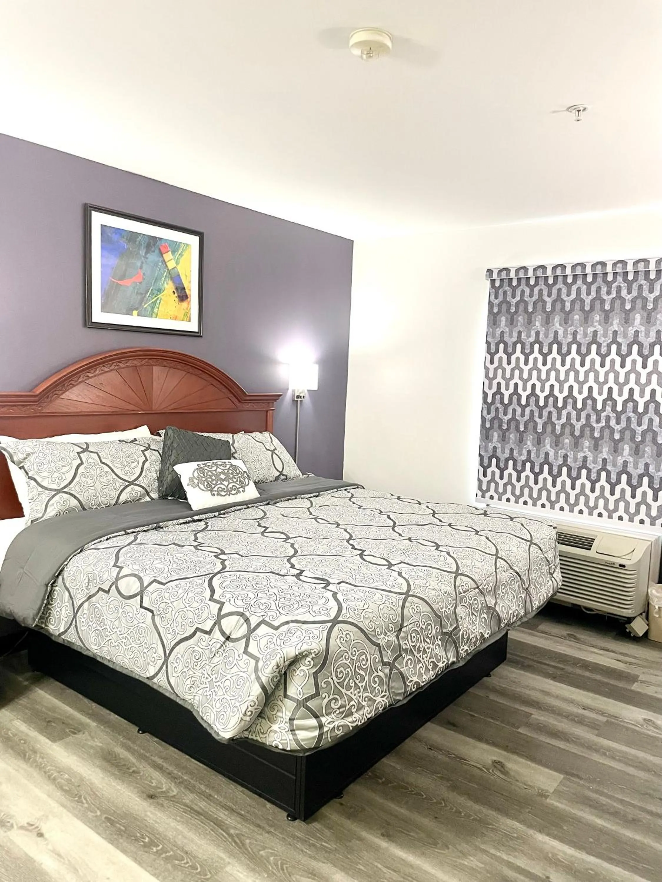 Bed in Grand Vista Hotel & Suites