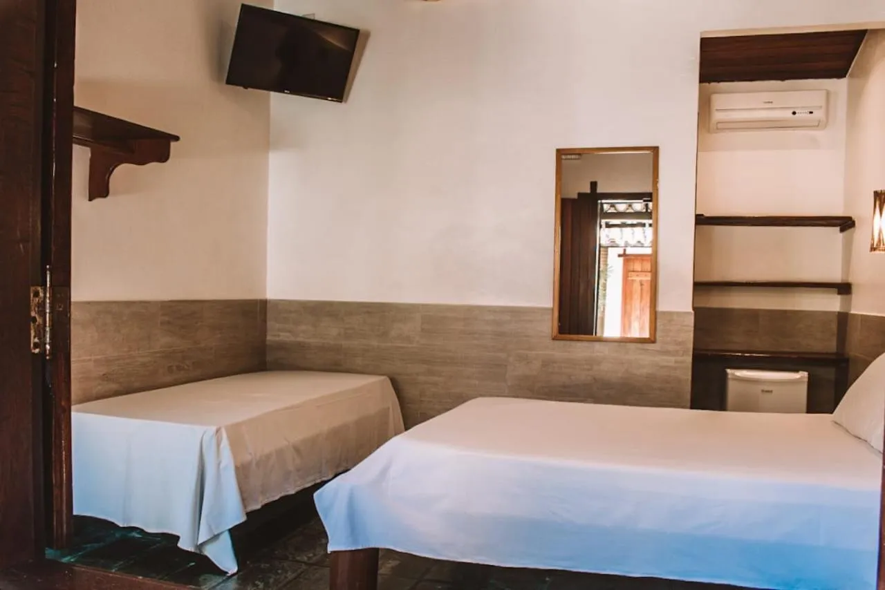 Triple Room with Balcony in Pousada El Capitan