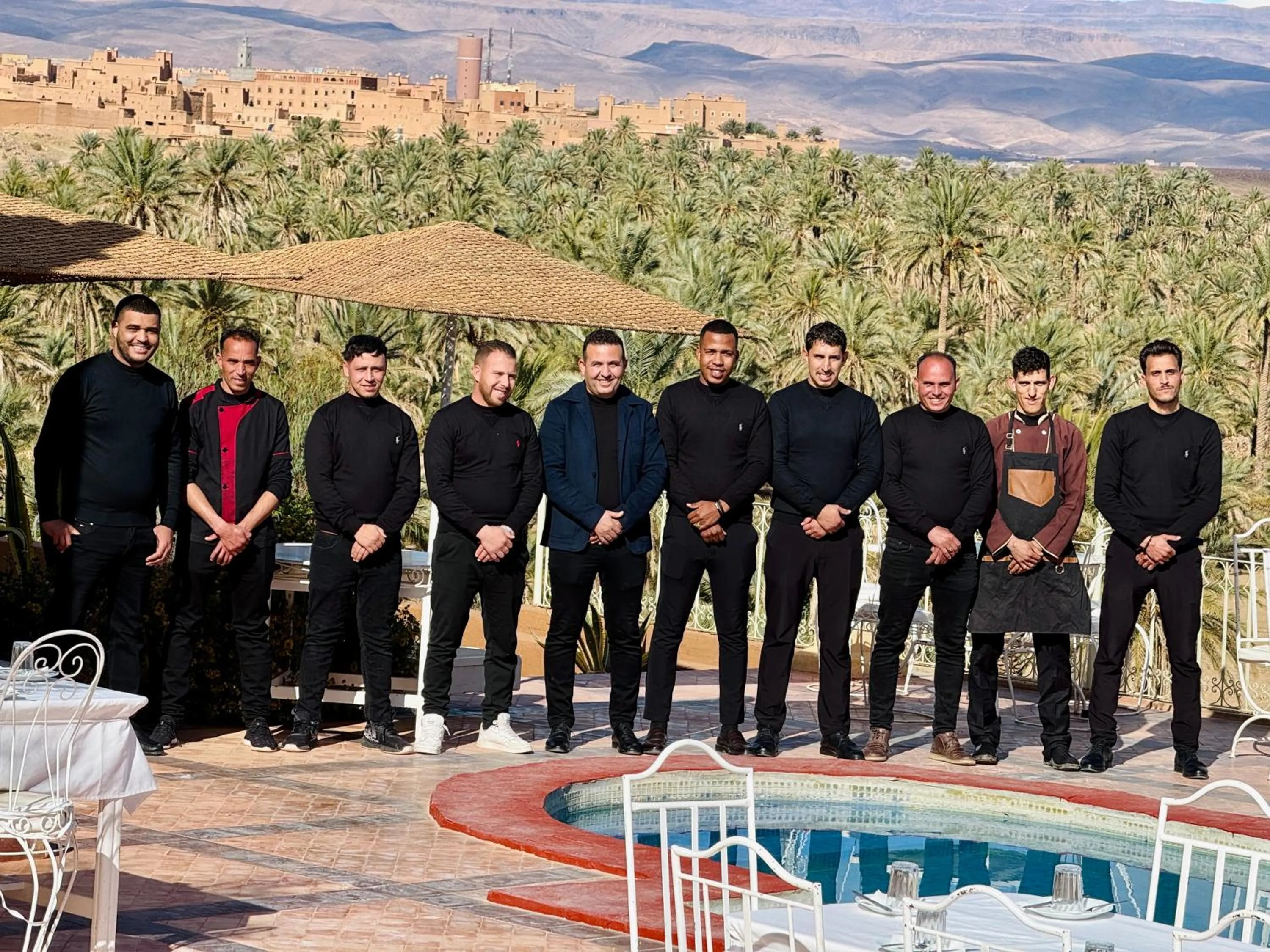 Hotel Kasbah Ennakhile - Authentic Stay in Nkob