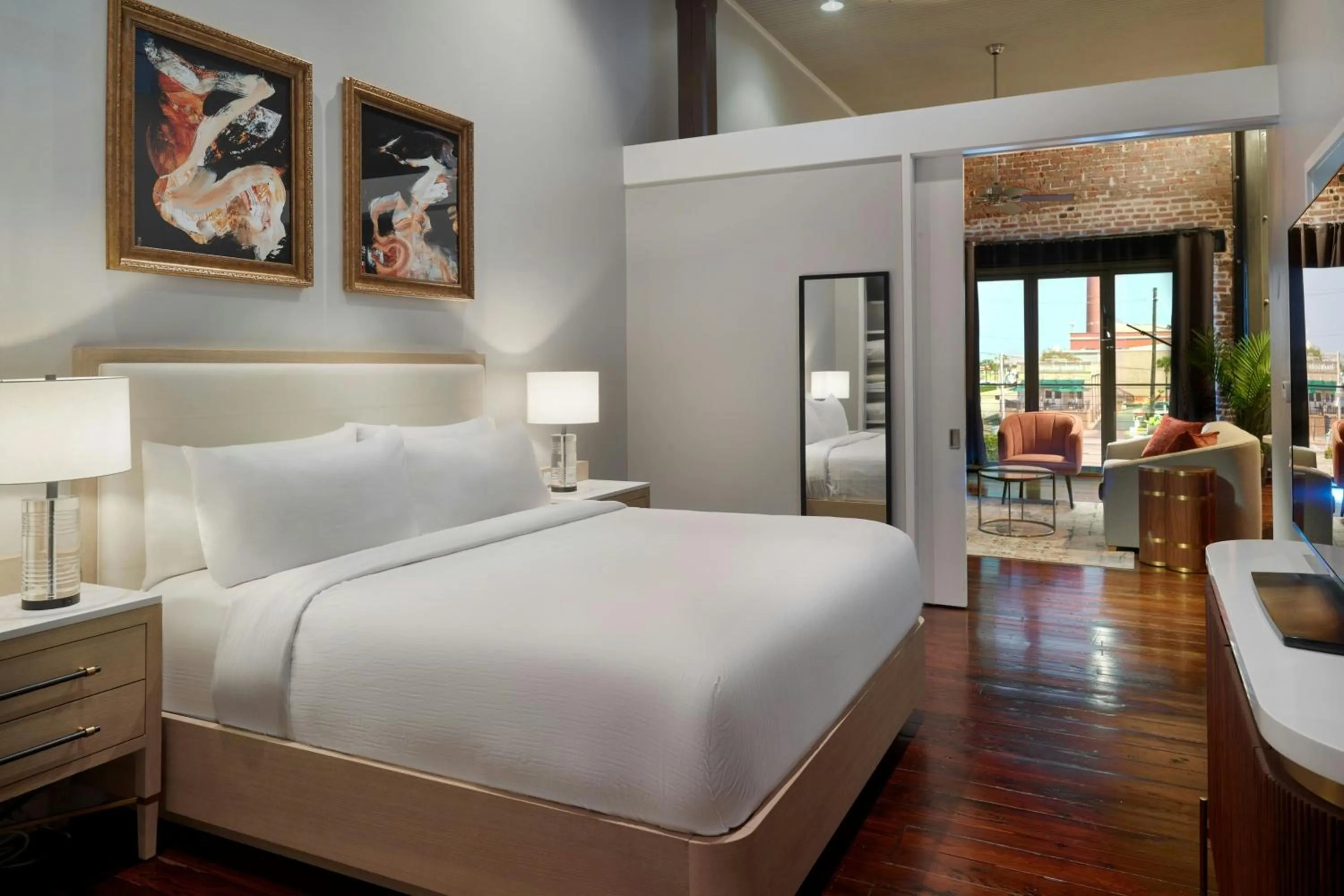 Photo of the whole room, Bed in The Tremont House, Galveston, a Tribute Portfolio Hotel