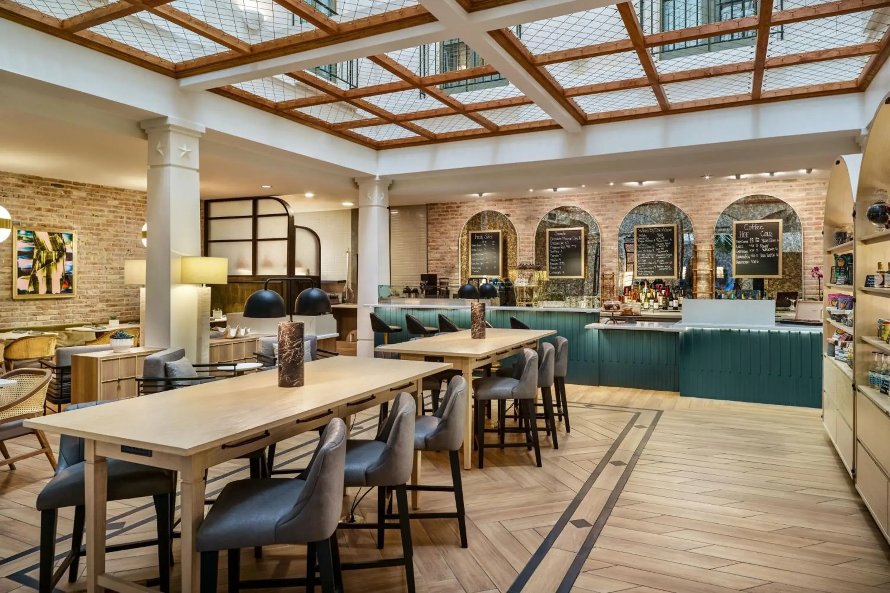 Restaurant/places to eat in The Tremont House, Galveston, a Tribute Portfolio Hotel Restaurant/places to eat in The Tremont House, Galveston, a Tribute Portfolio Hotel