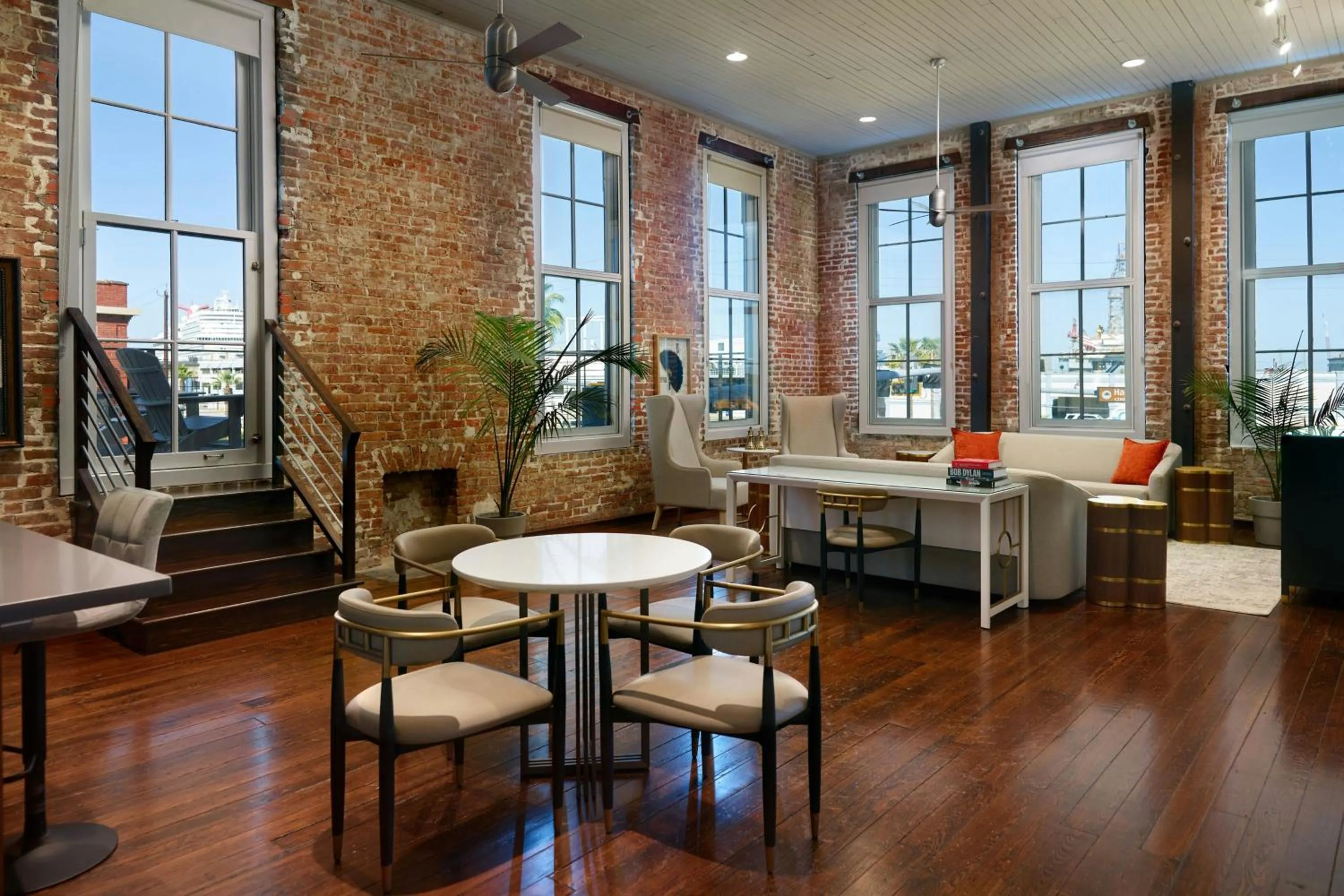 Photo of the whole room in The Tremont House, Galveston, a Tribute Portfolio Hotel