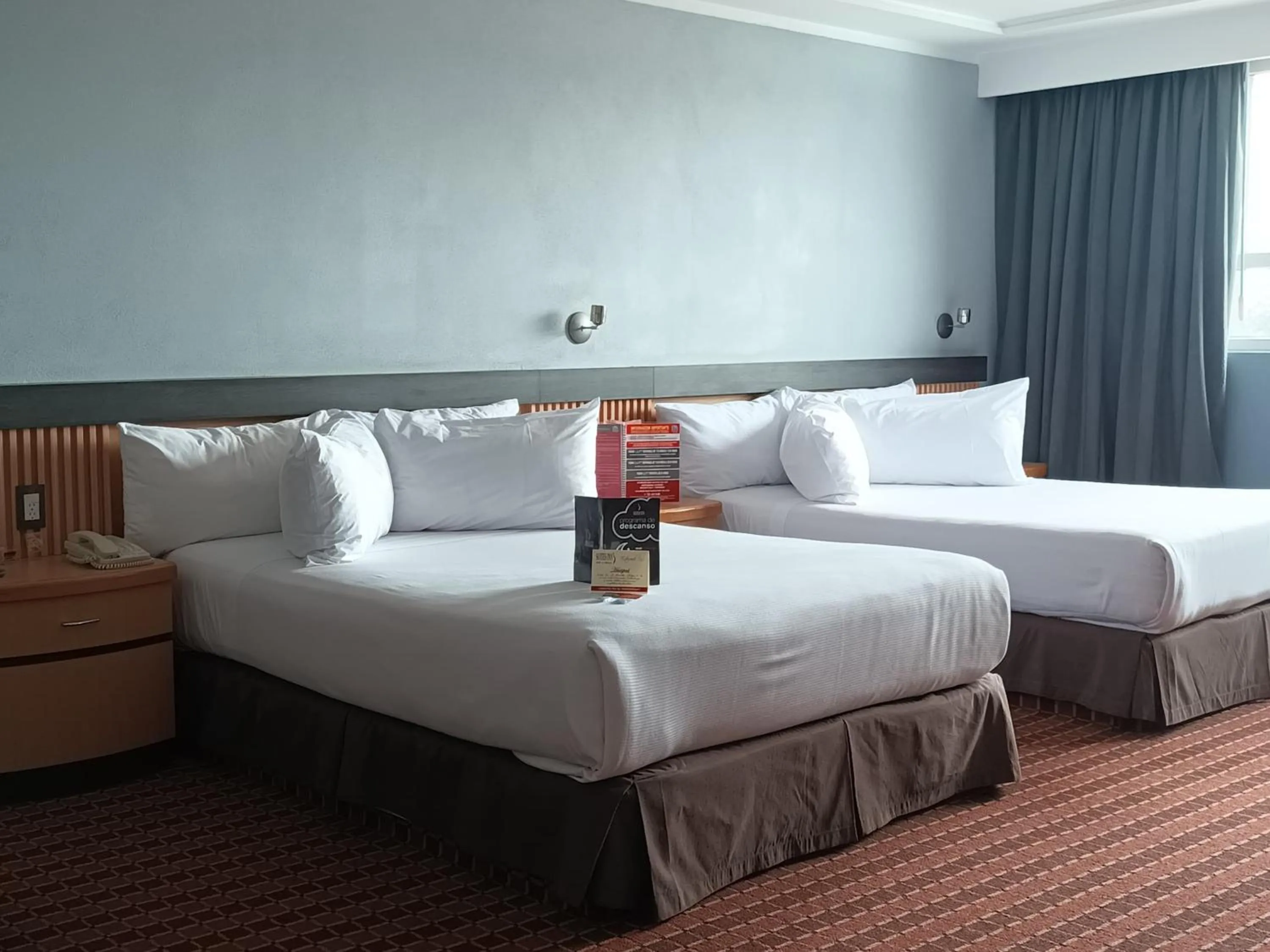 Bed in Suites Inn la Muralla Hotel & Spa