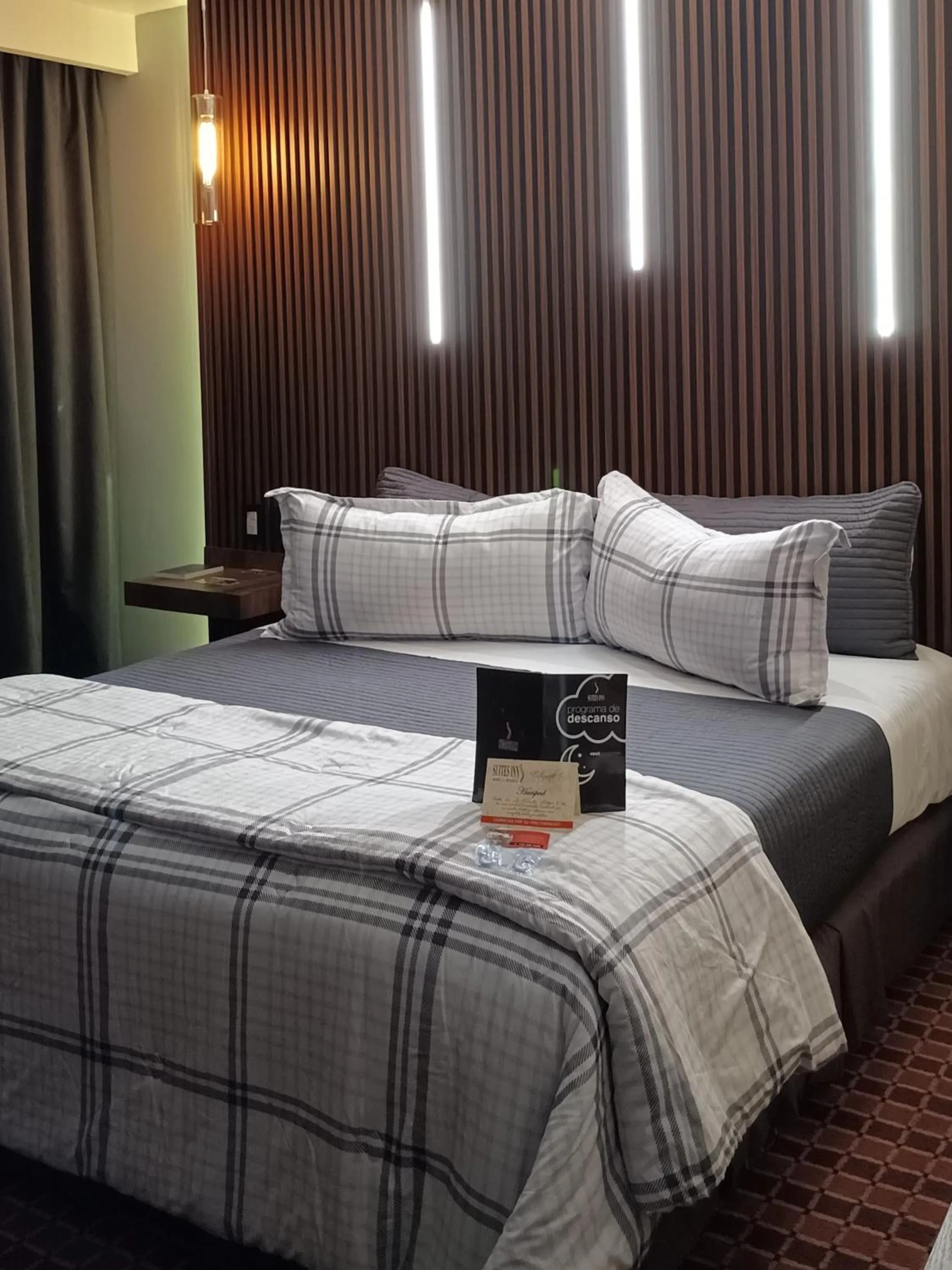 Bedroom, Bed in Suites Inn la Muralla Hotel & Spa