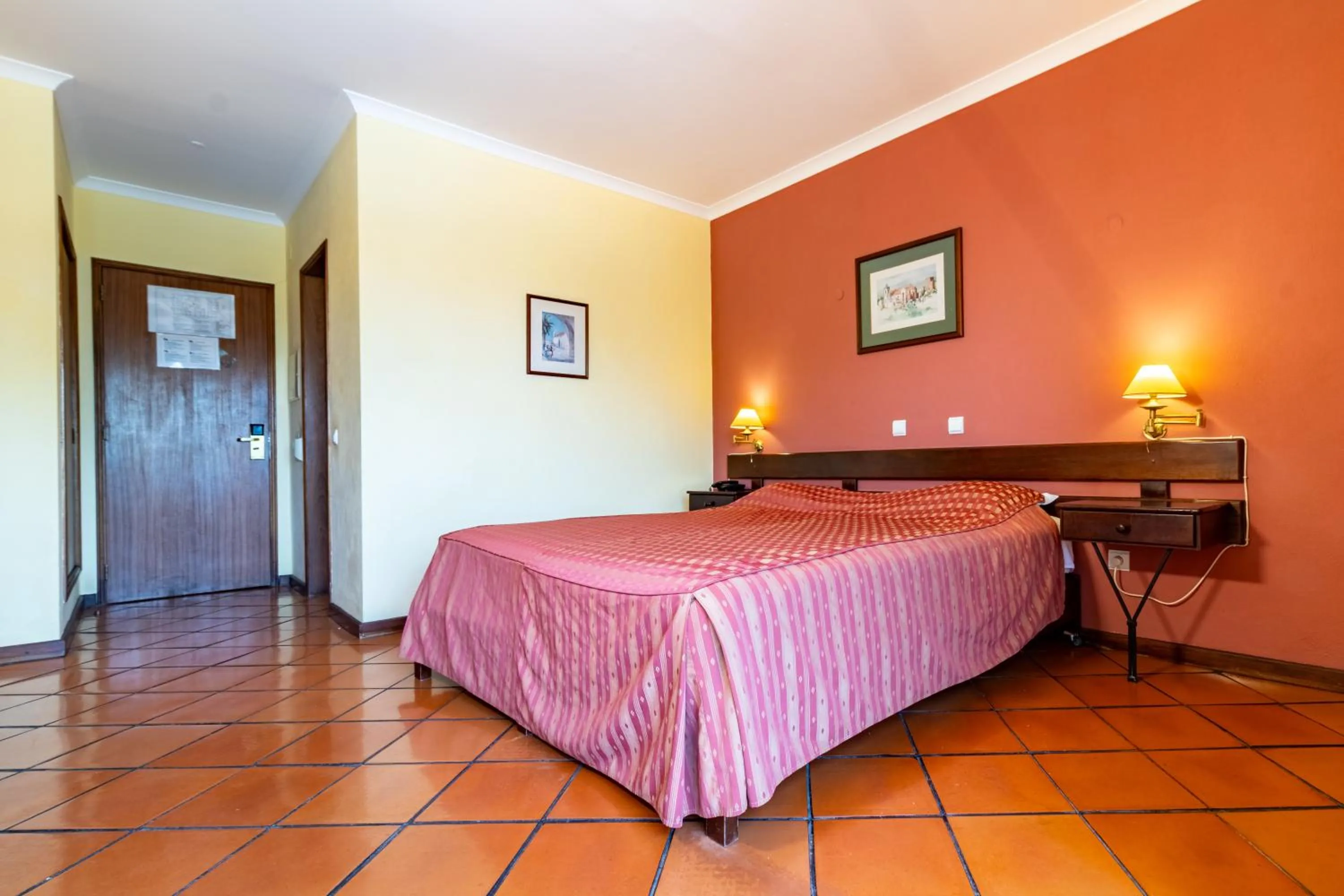 Bed in Hotel Colina Dos Mouros