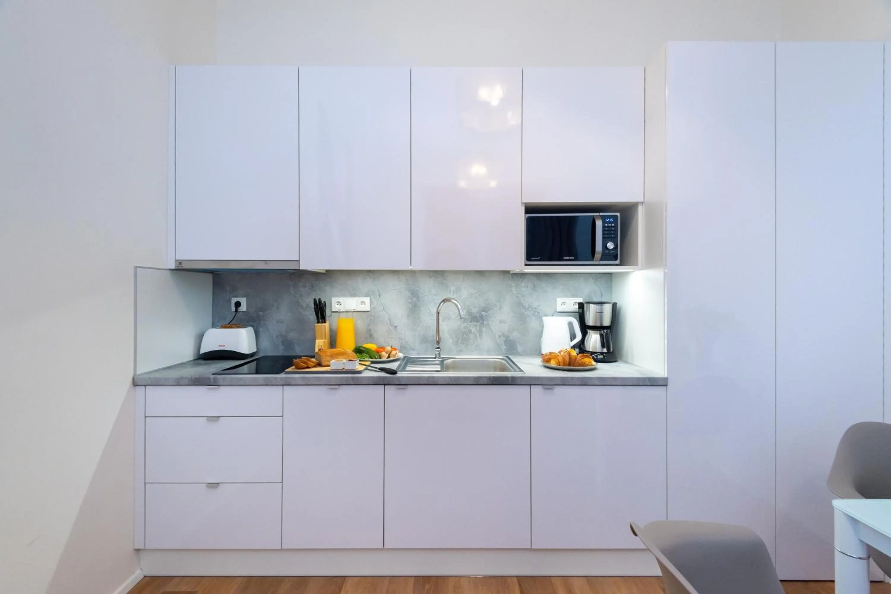 Kitchen or kitchenette in Seven Wishes Boutique Residence by Dwellfort