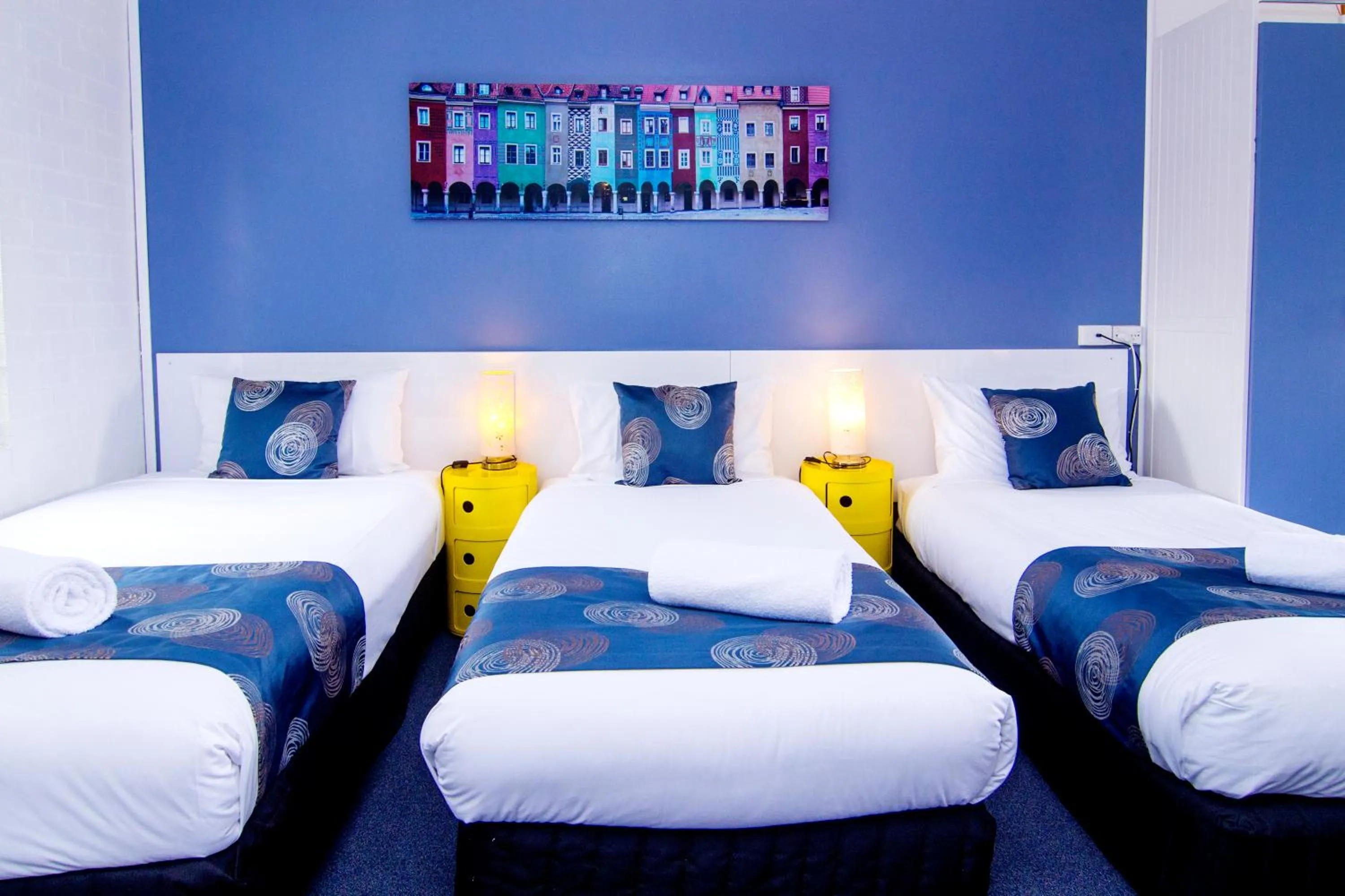 Bed in Crescent Motel Taree