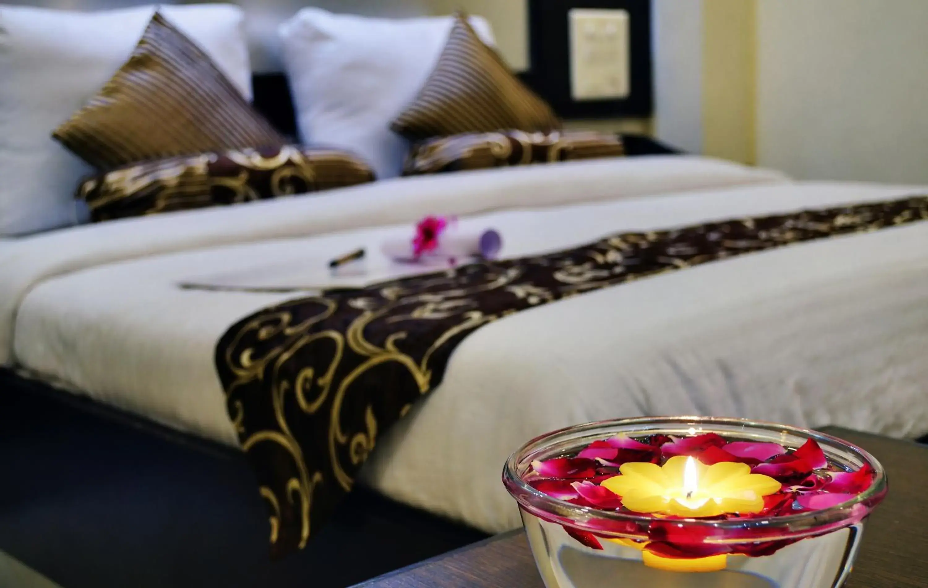 Bed in Regal Hotel Bed in Regal Hotel