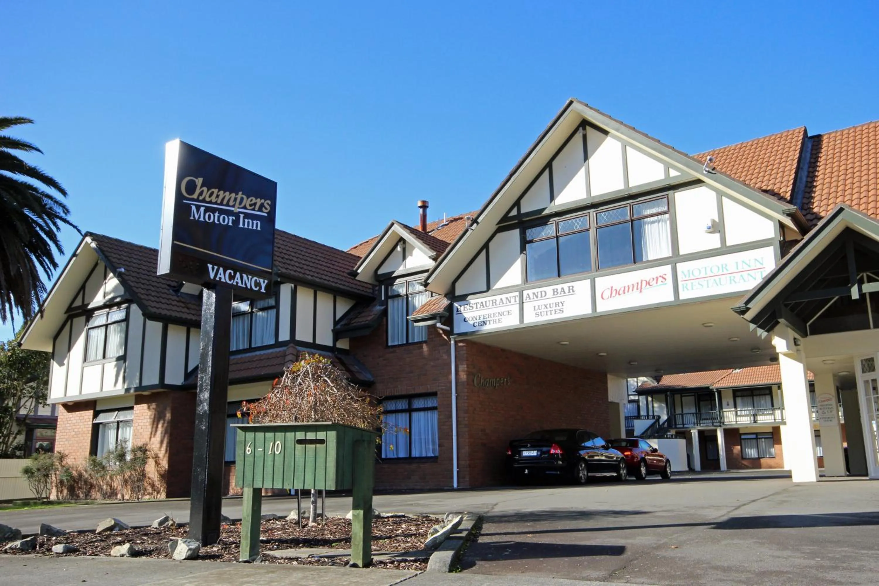 Property logo or sign in Champers Motor Inn