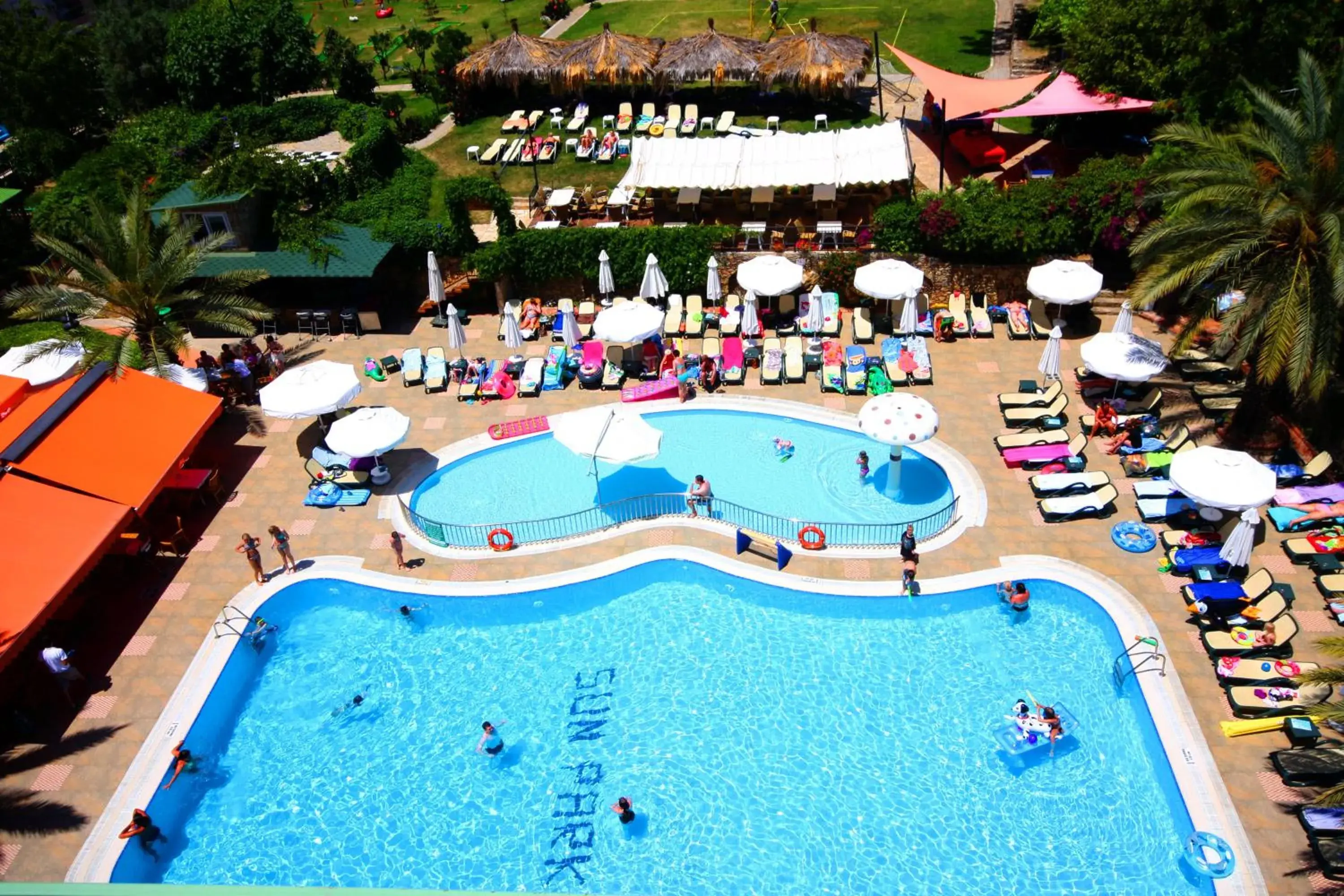 Pool View in Sunpark Garden Hotel