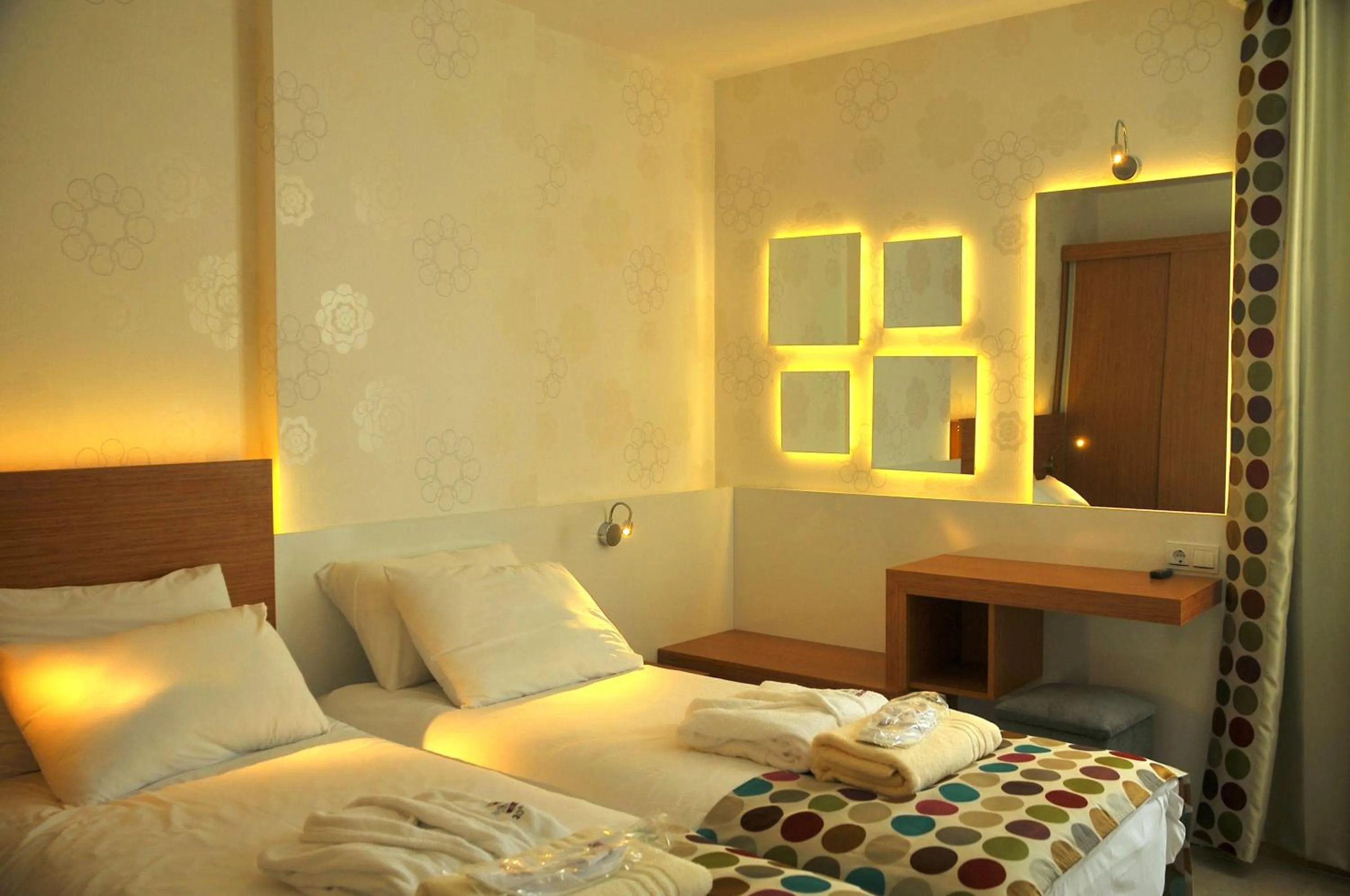 Bedroom in Sunpark Garden Hotel