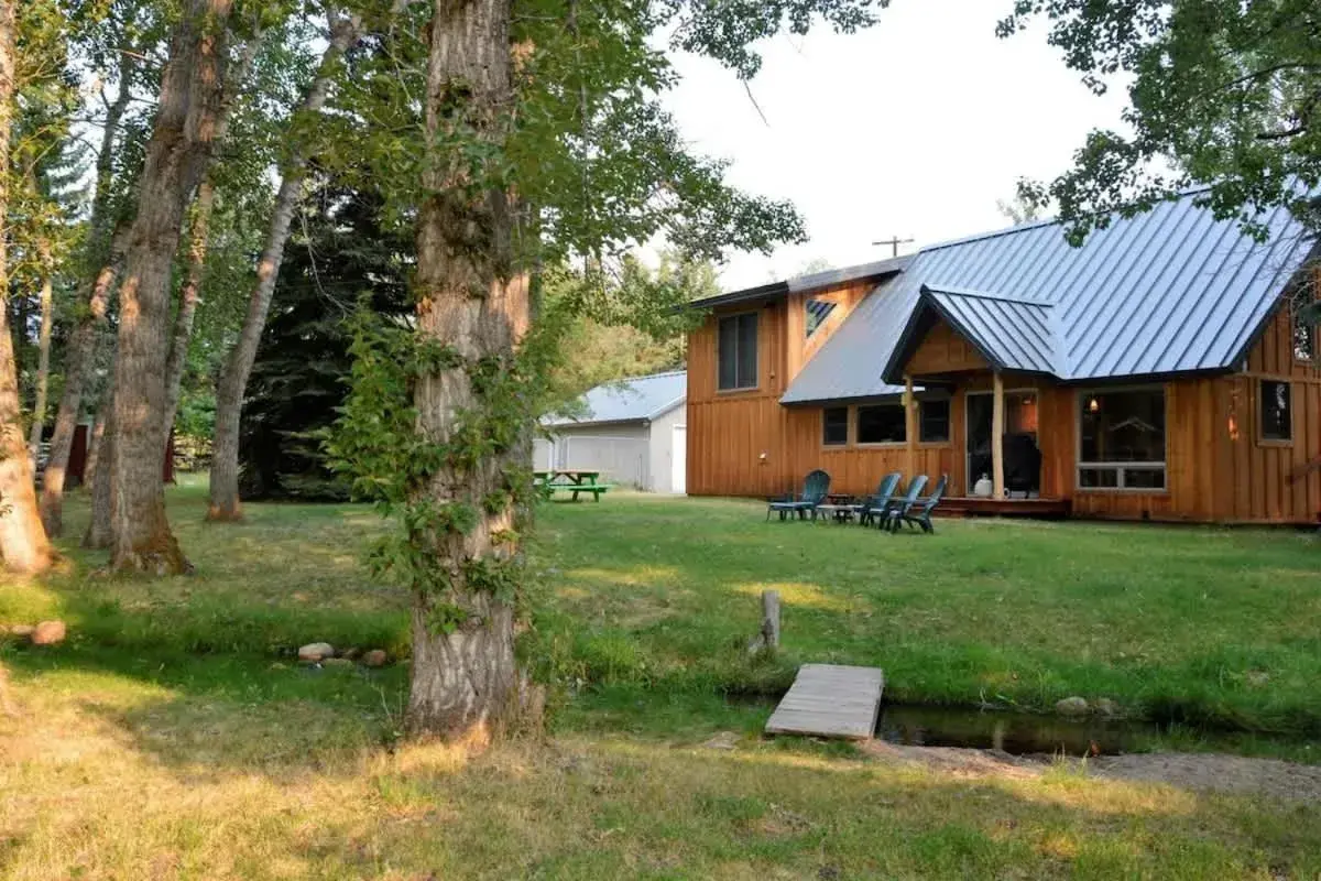 Chickadee Chalet Chickadee Chalet