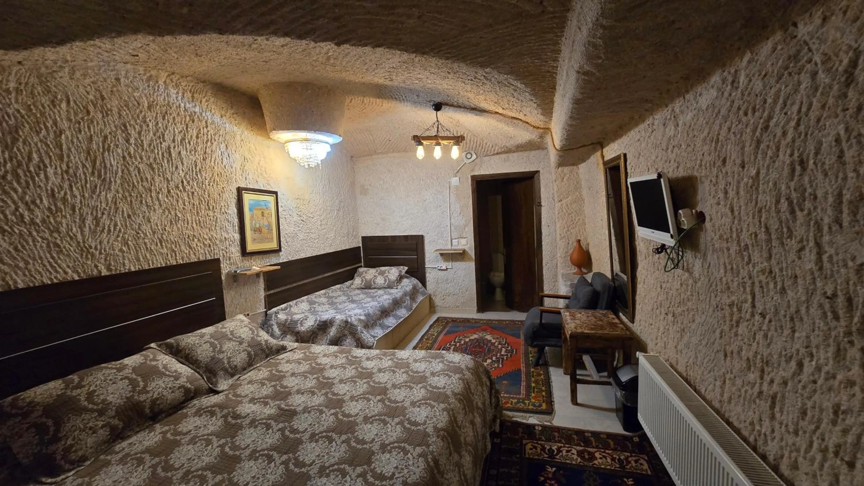 TV and multimedia in Uchisar Cave House