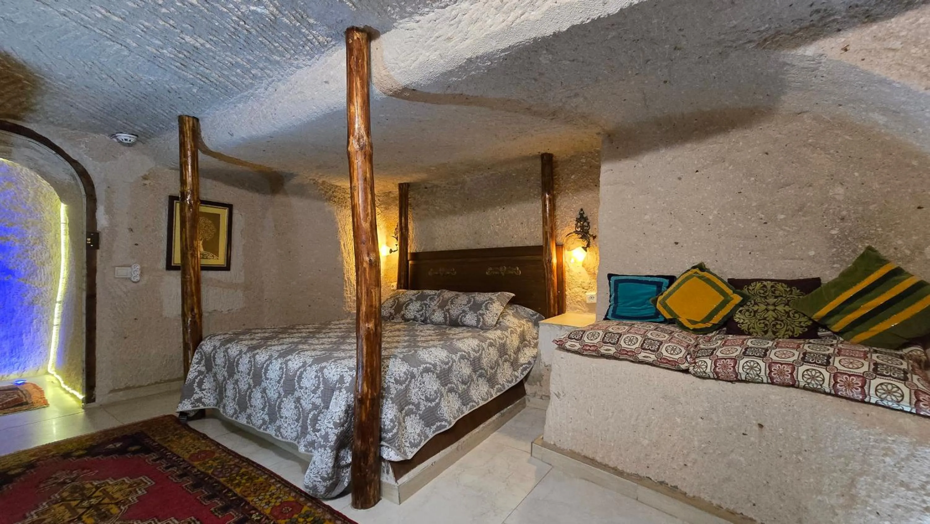 Bed in Uchisar Cave House