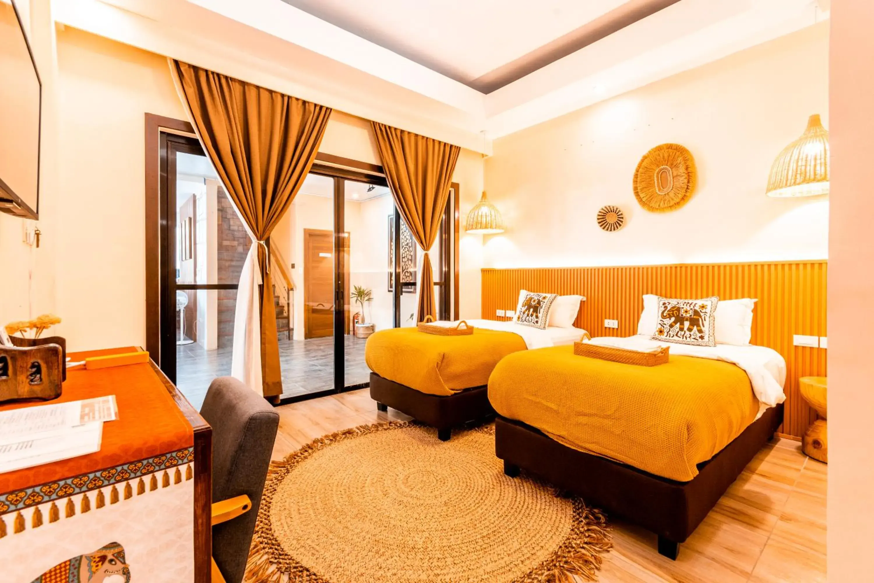 Bed in Molly Resorts Bed in Molly Resorts