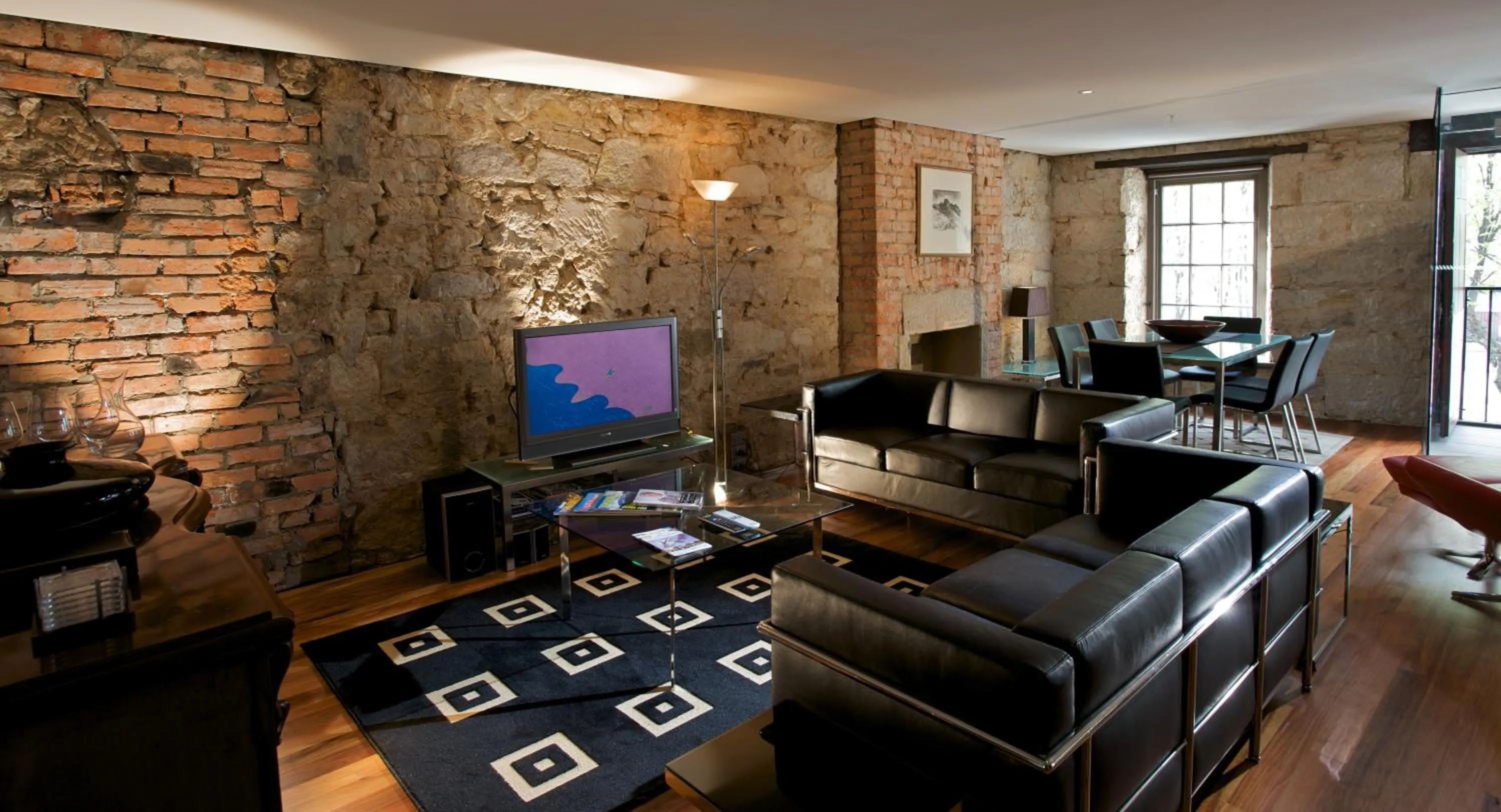 Living room in Sullivans Cove Apartments