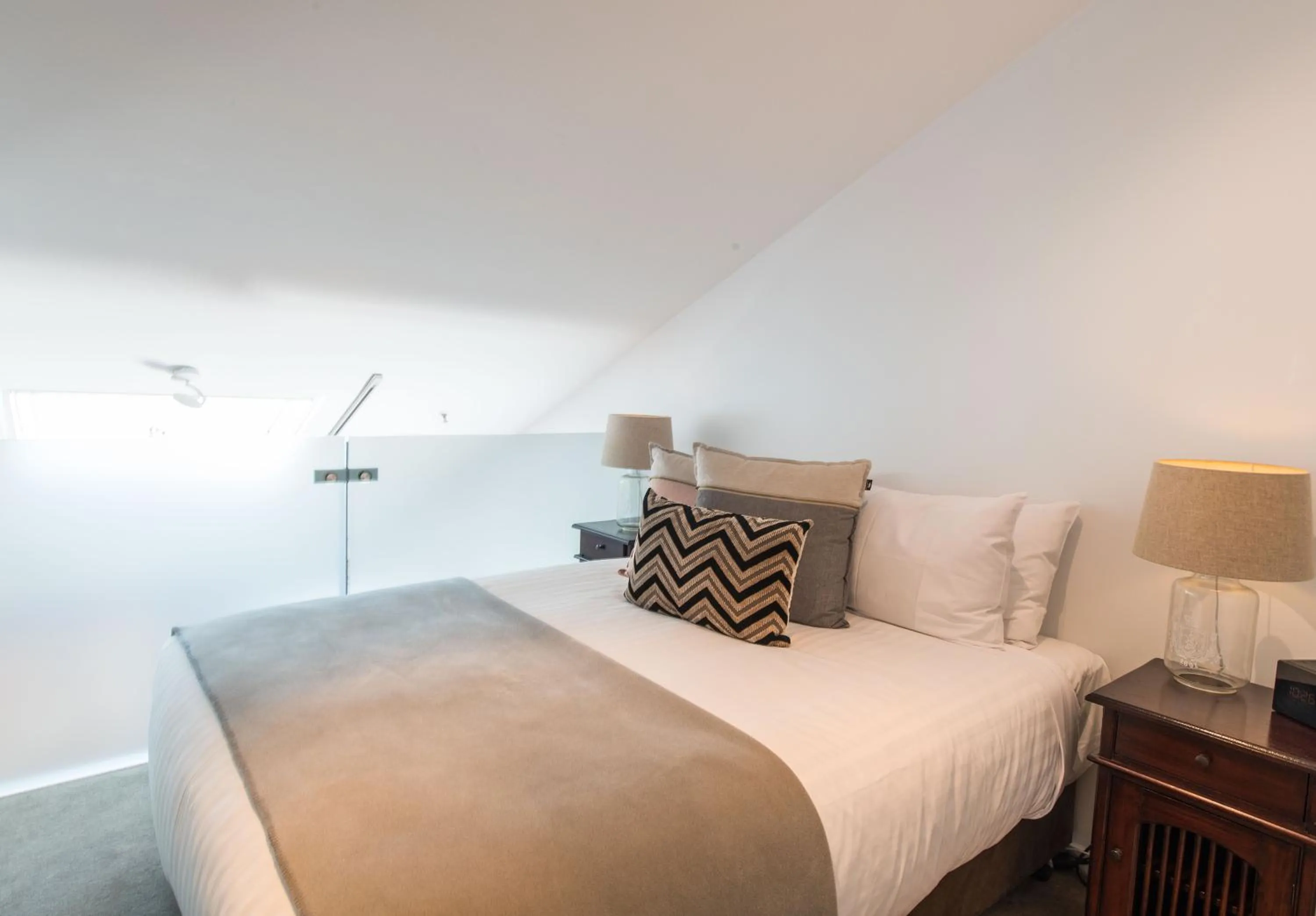 Bed in Sullivans Cove Apartments