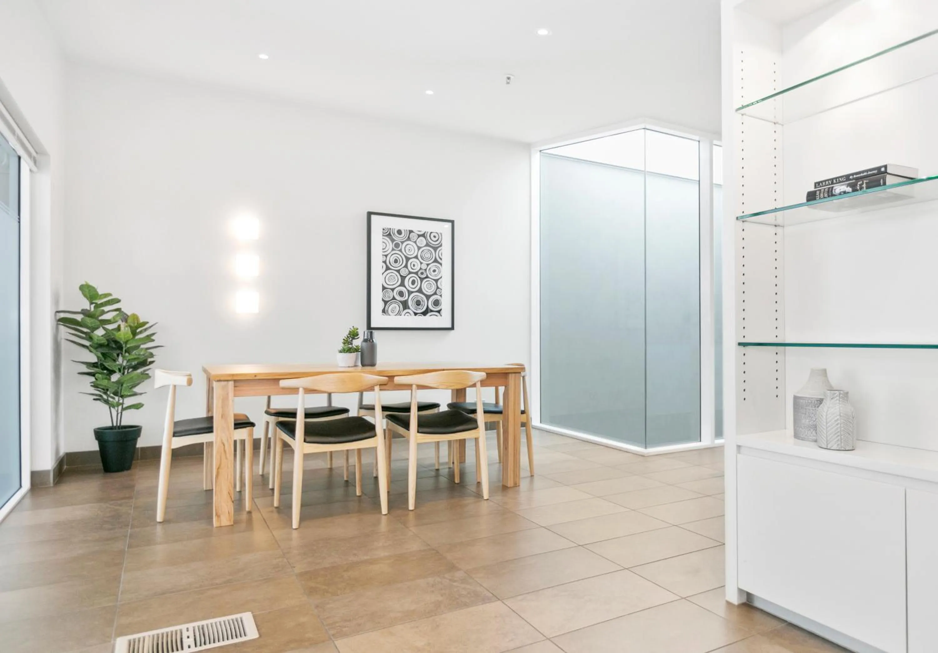 Sullivans Cove Apartments