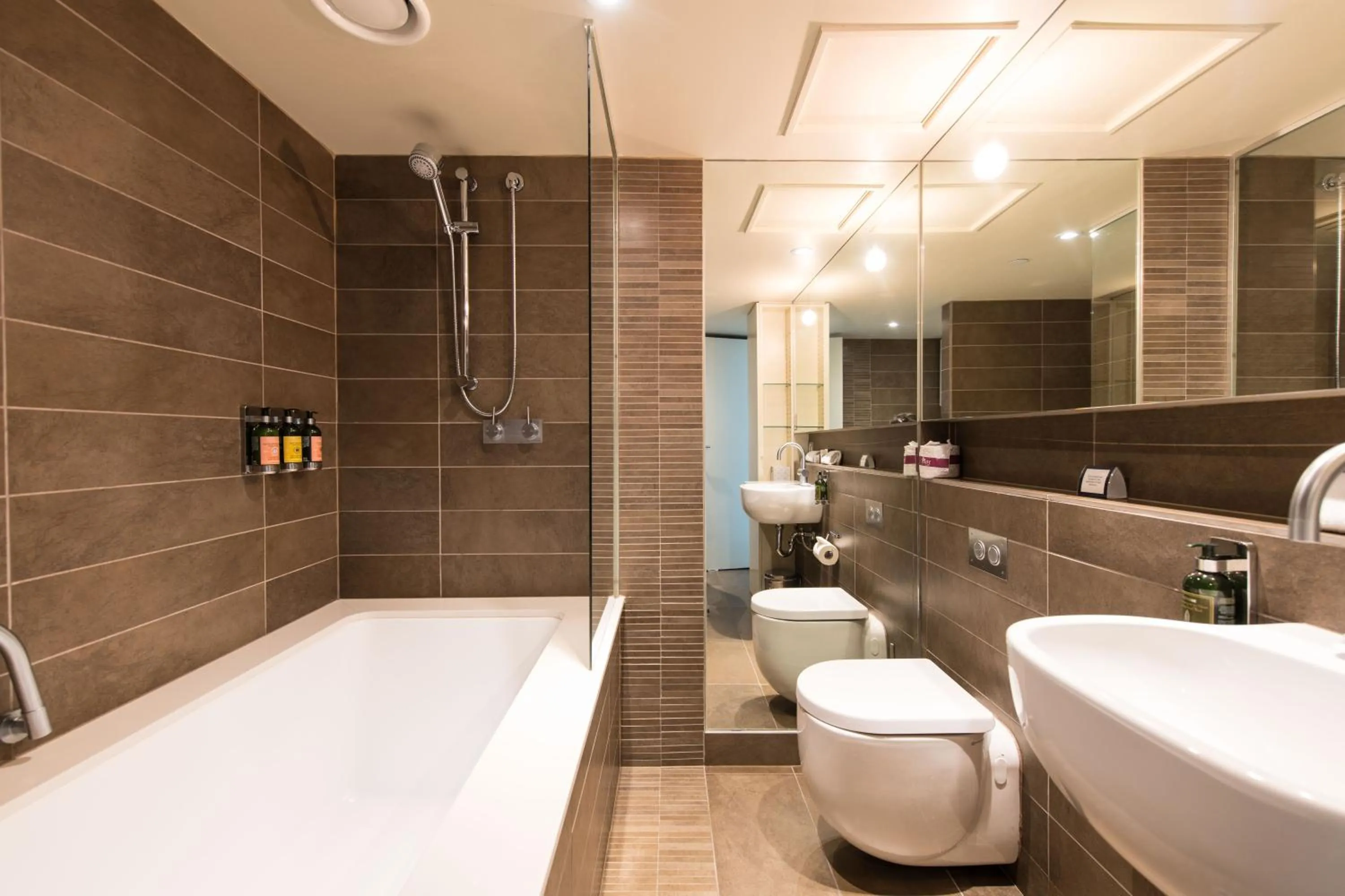 Sullivans Cove Apartments