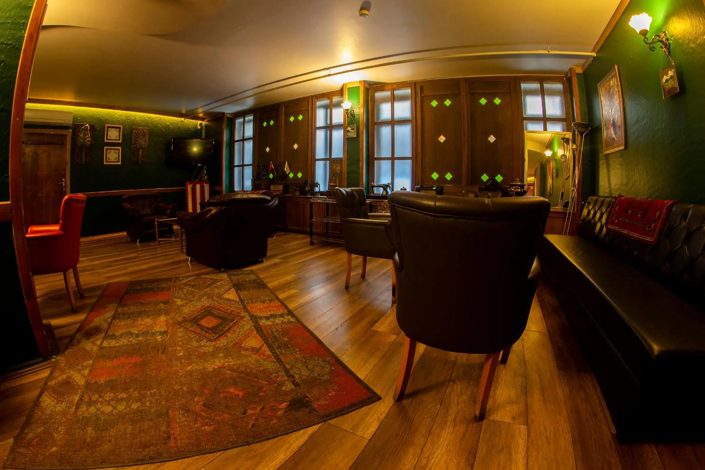 Living room in Baykara Hotel