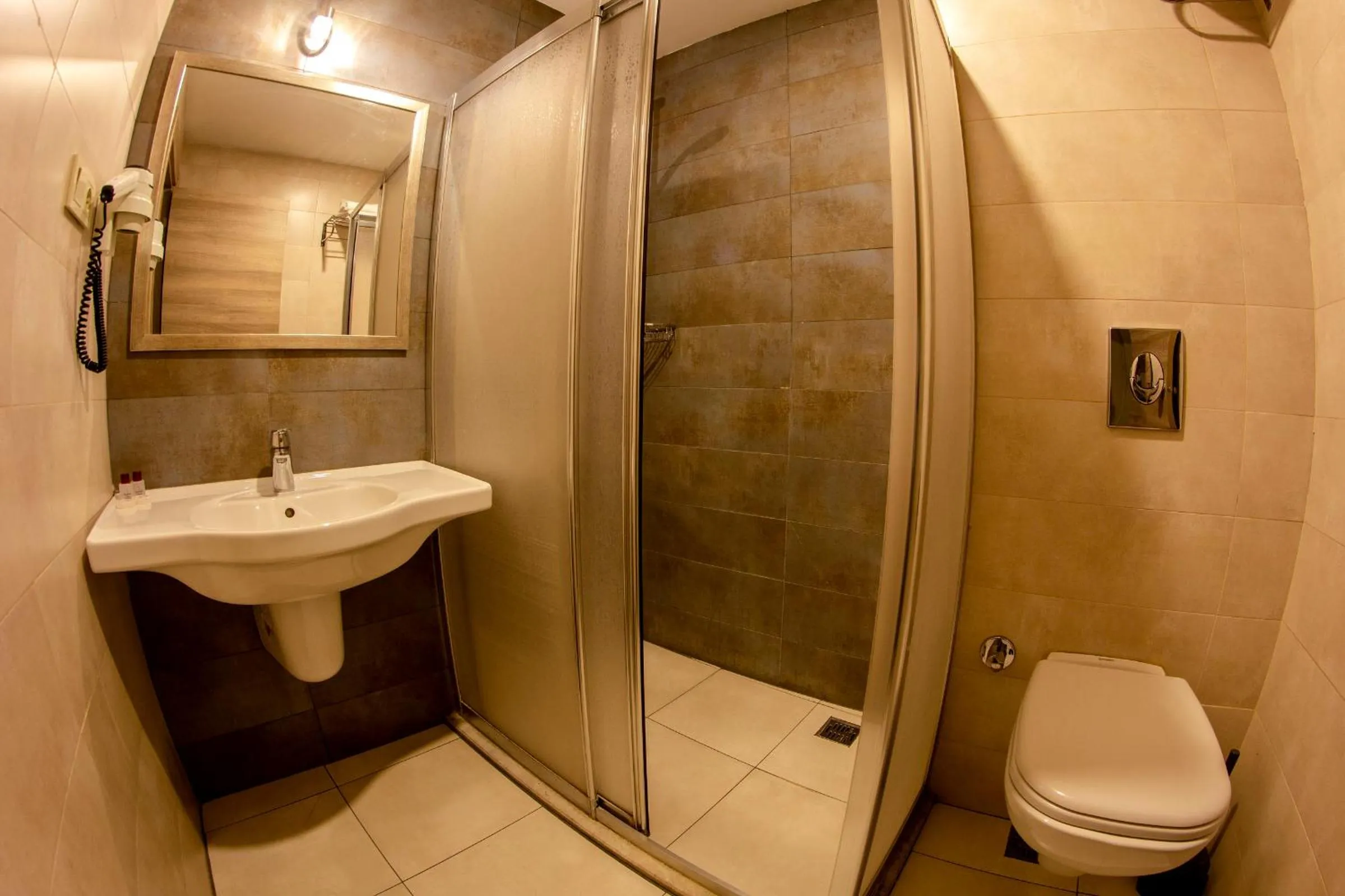 Shower in Baykara Hotel