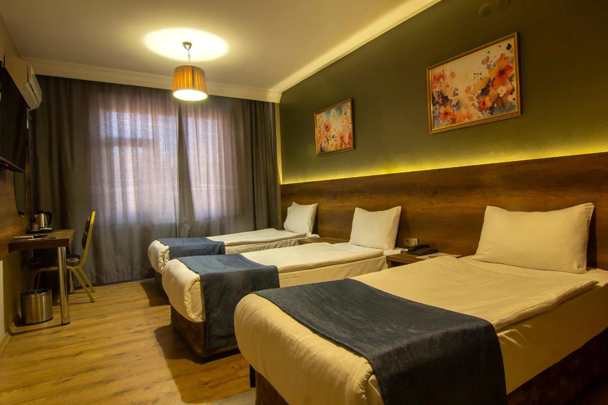 Bedroom, Bed in Baykara Hotel