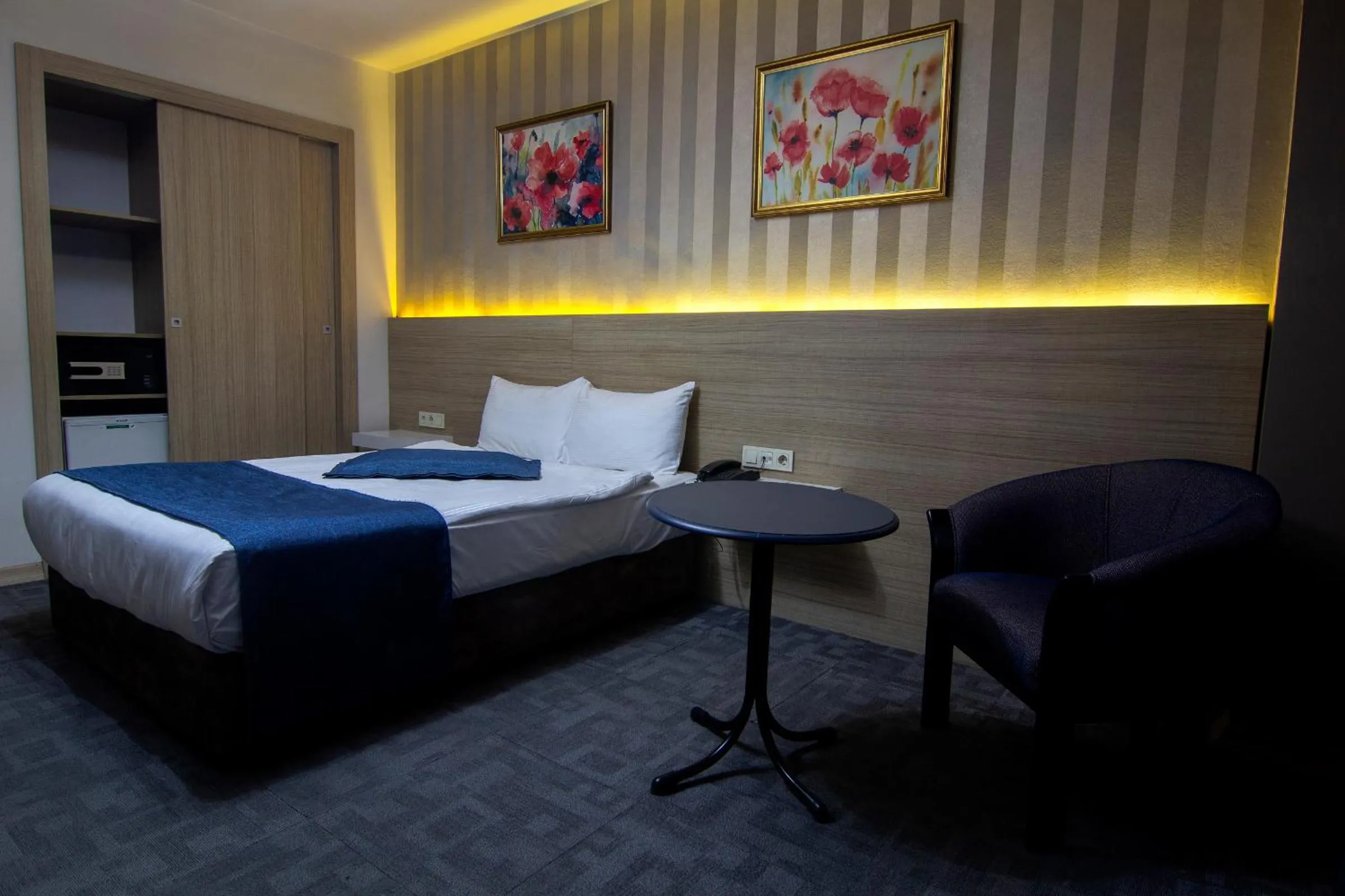 Bedroom, Bed in Baykara Hotel