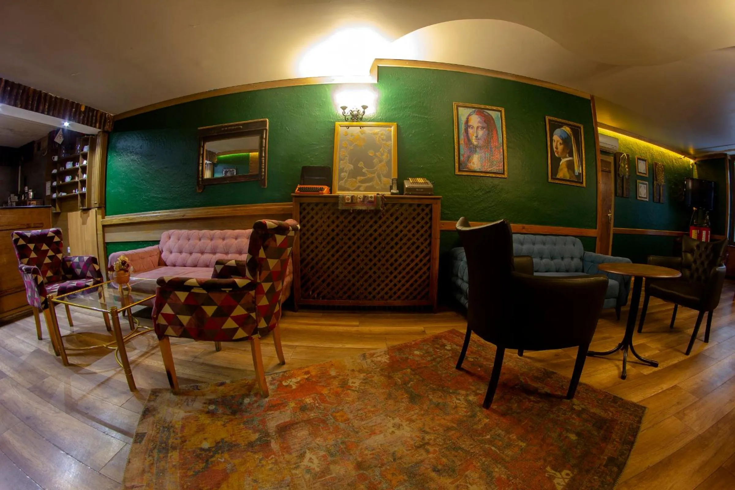 Seating area in Baykara Hotel