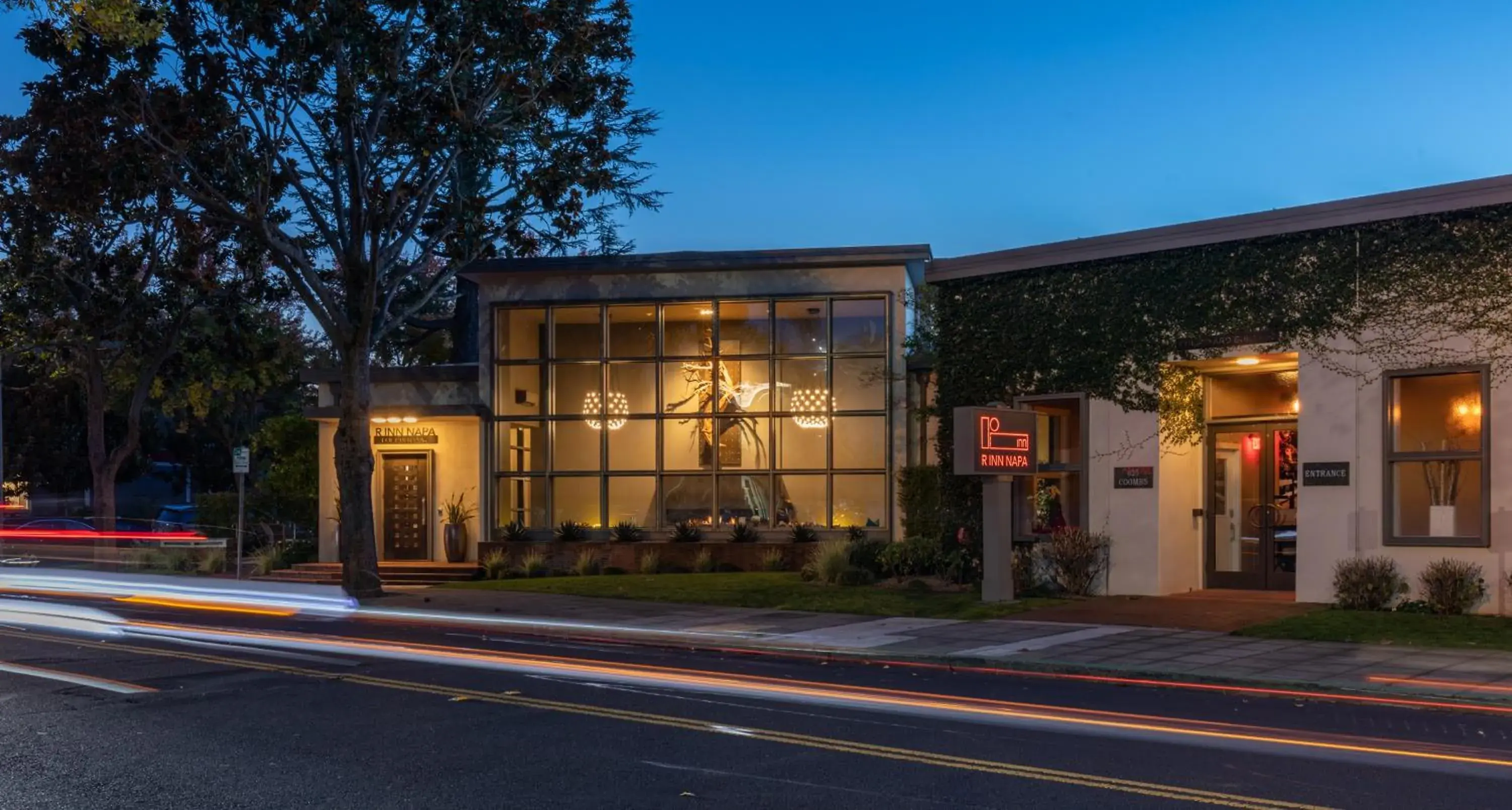Property building in R Inn Napa Property building in R Inn Napa